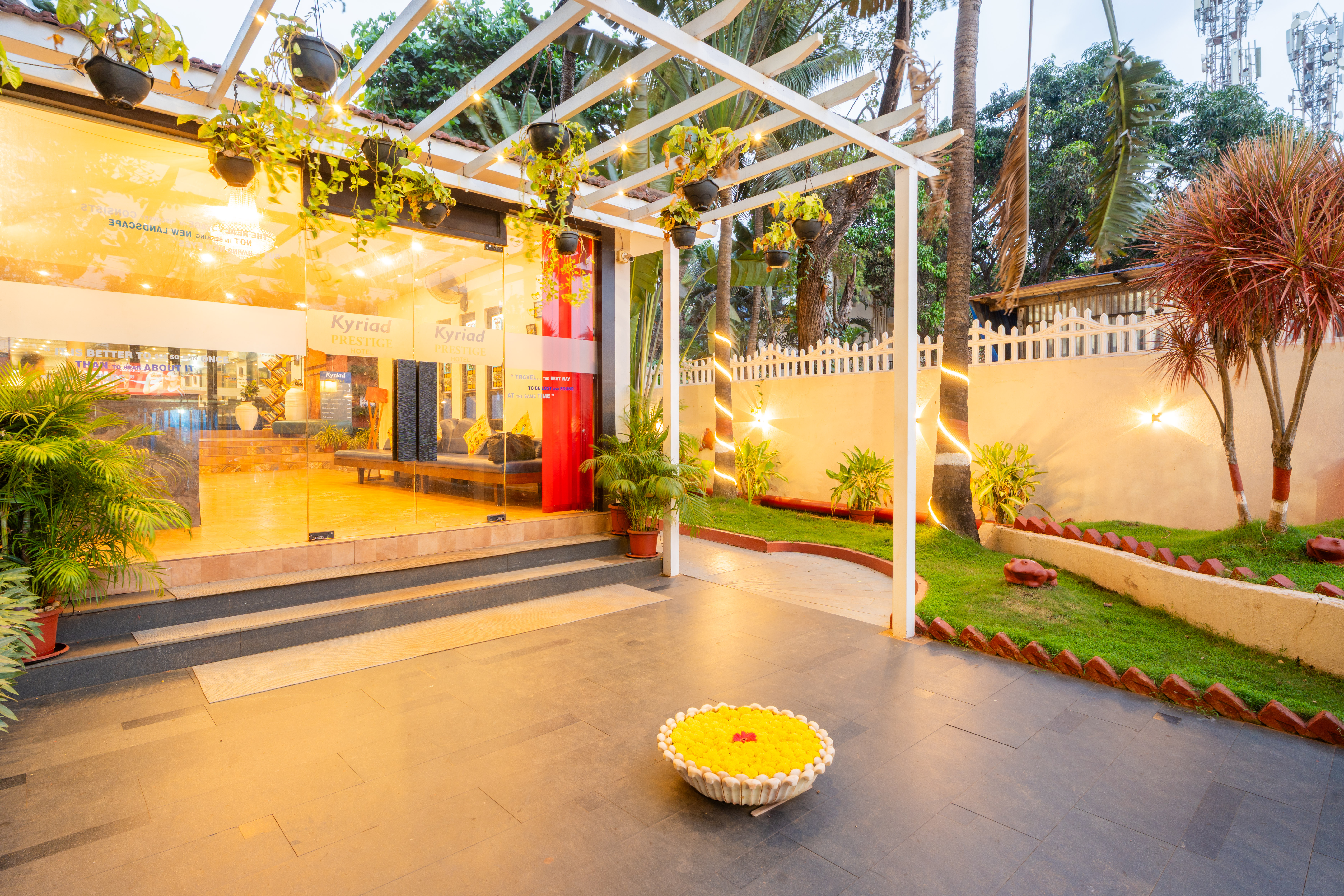Kyriad Prestige Calangute Goa by OTHPL - Poză