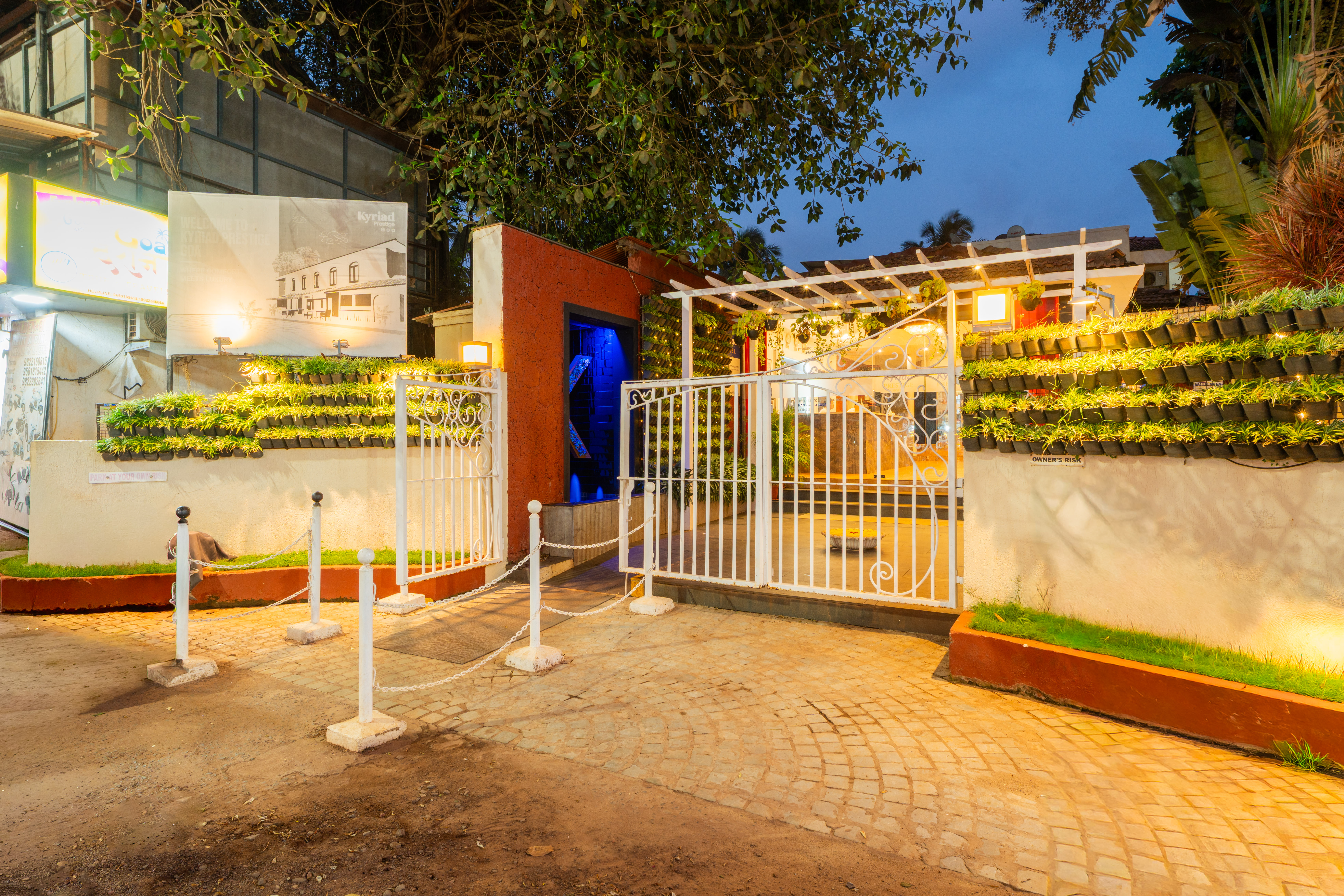 Kyriad Prestige Calangute Goa by OTHPL - Poză