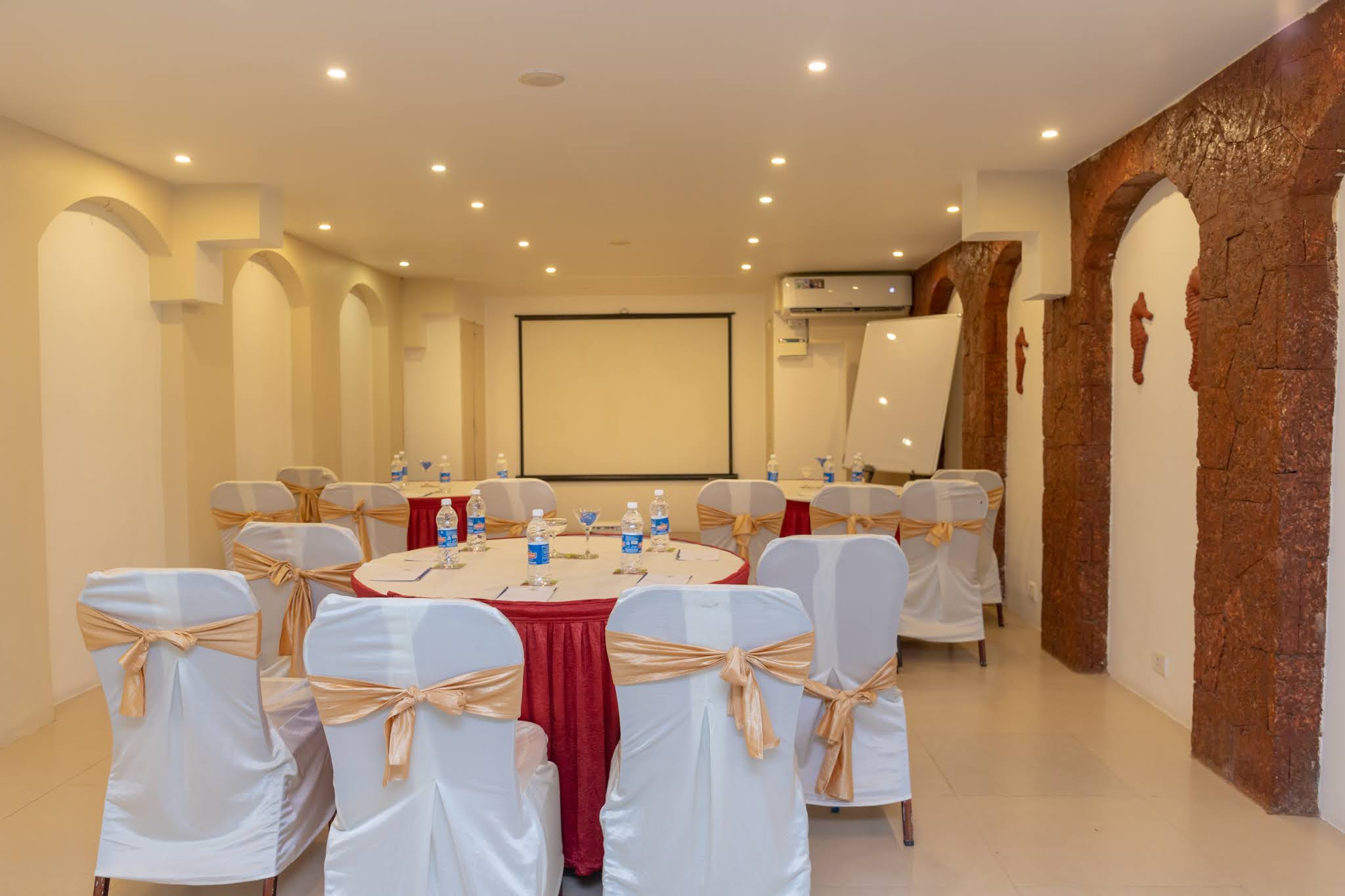 Kyriad Prestige Hotel Goa - photo