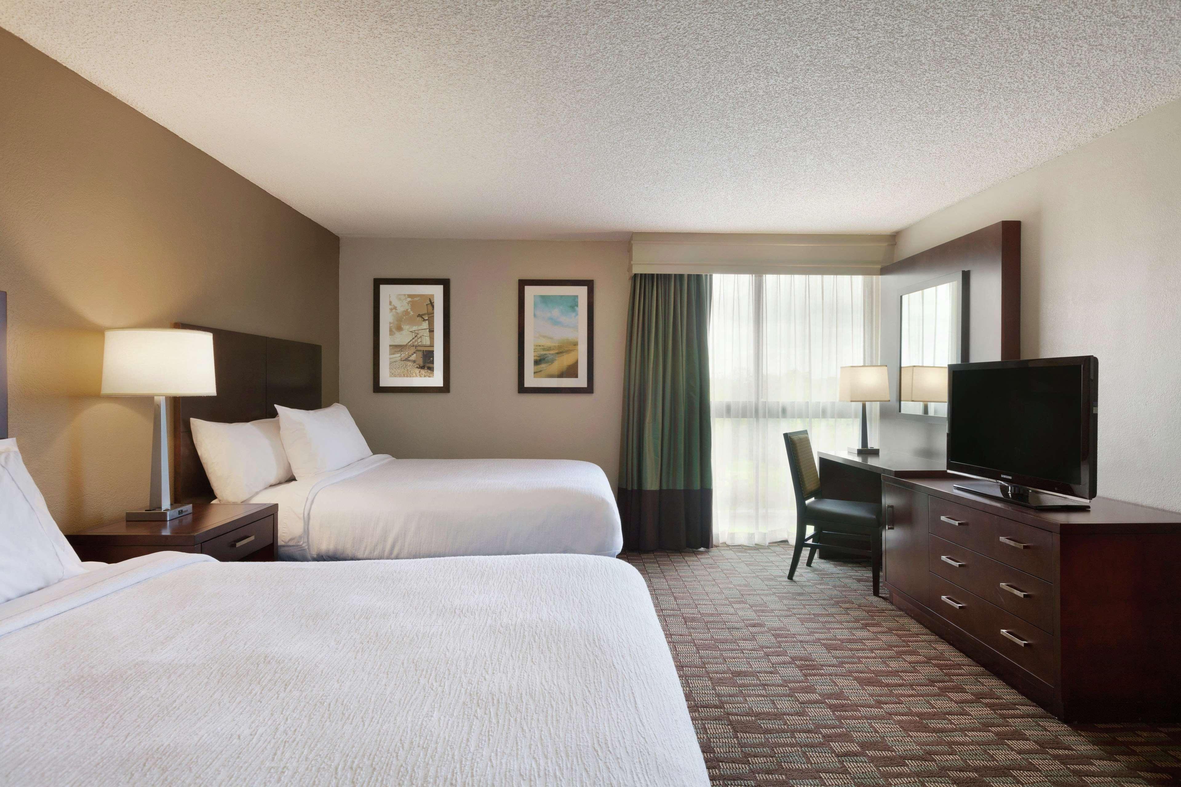 Embassy Suites by Hilton Jacksonville Baymeadows