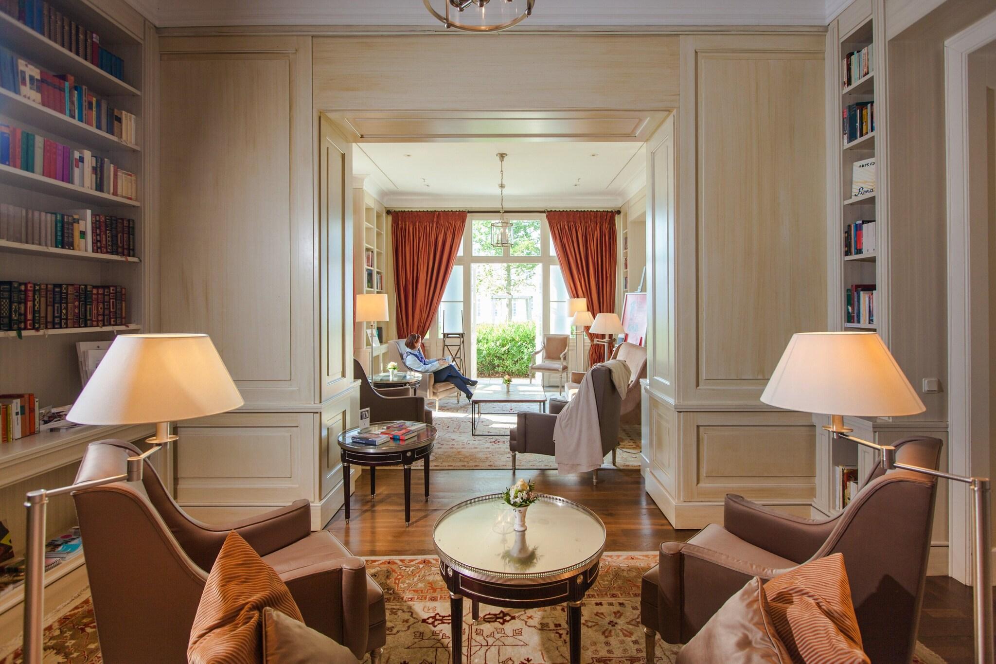 Grand Hotel Heiligendamm by null