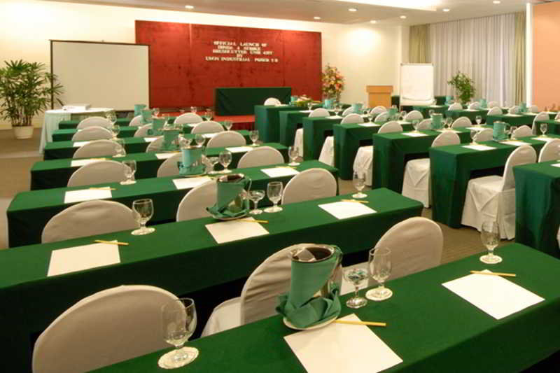 RH HOTEL (4 Star) by null