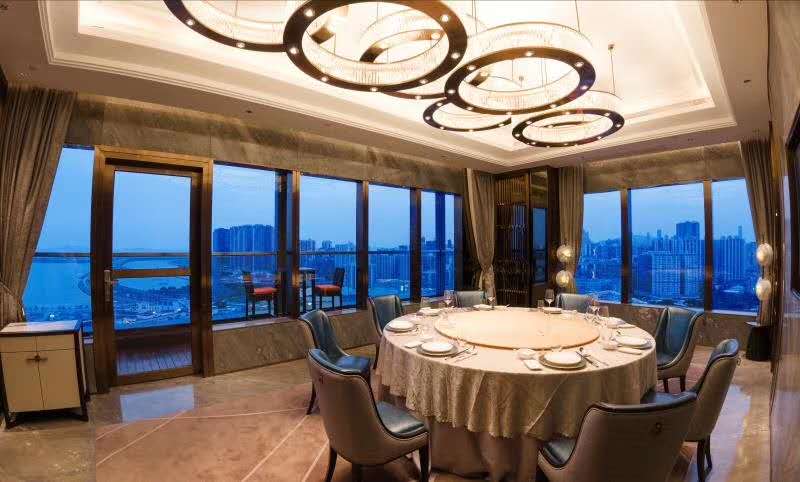 Charming Holiday Hotel