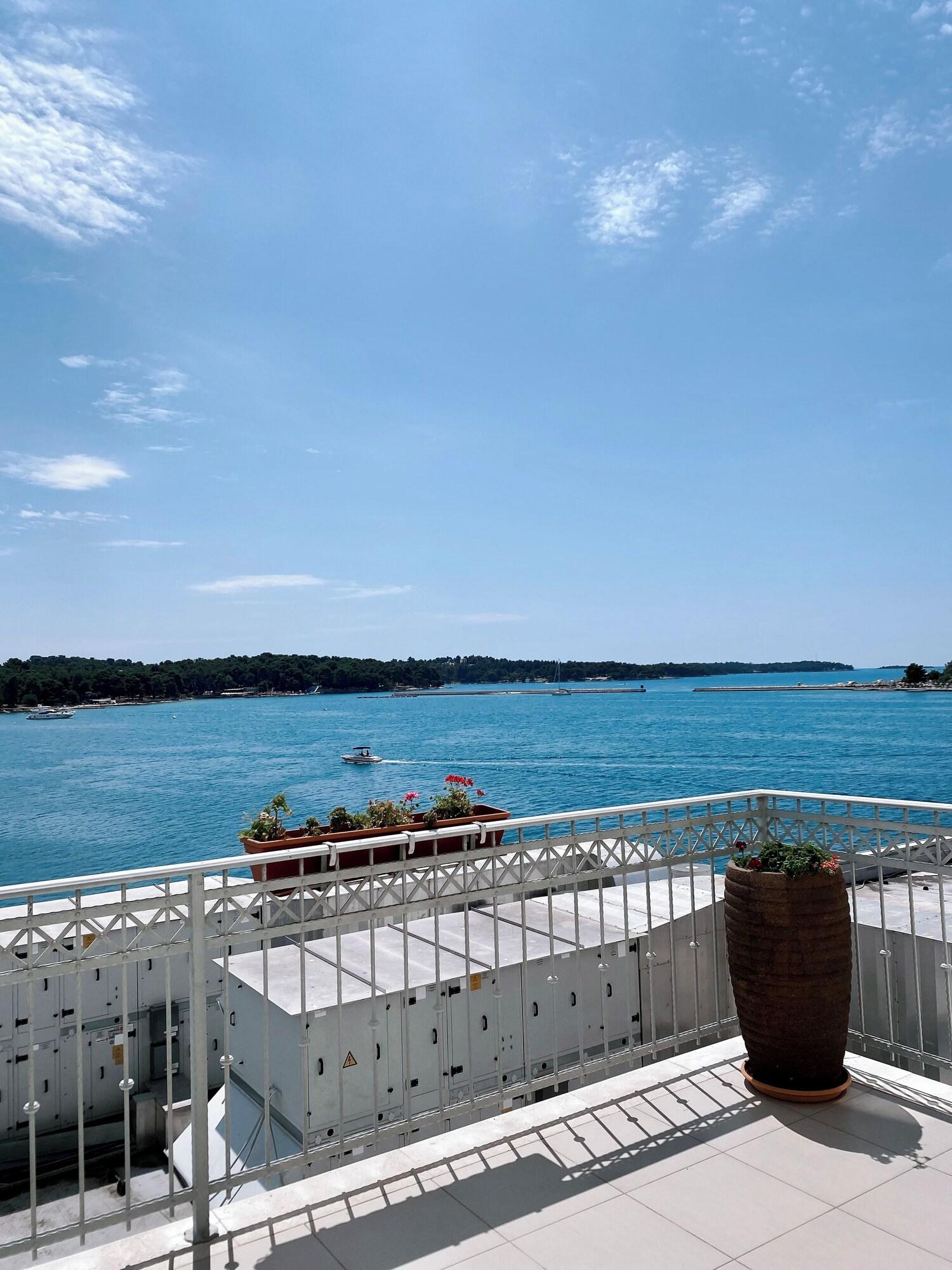 BO hotel Palazzo by null