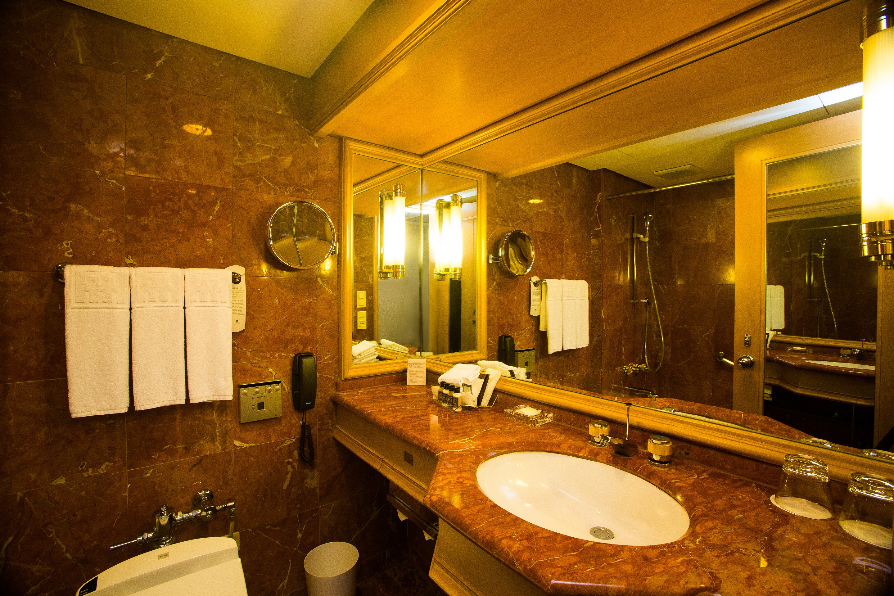 AMBASSADOR Hotel Taipei by null