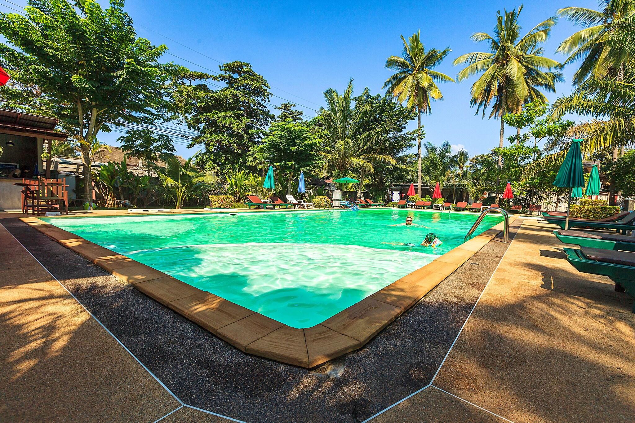 Lanta Klong Nin Beach Resort by null