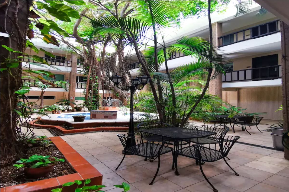 Hotel Colonial Cancun by null