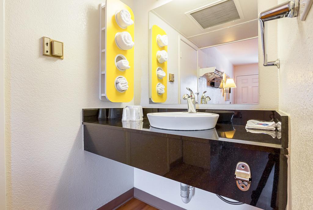 Motel 6 Mesa North