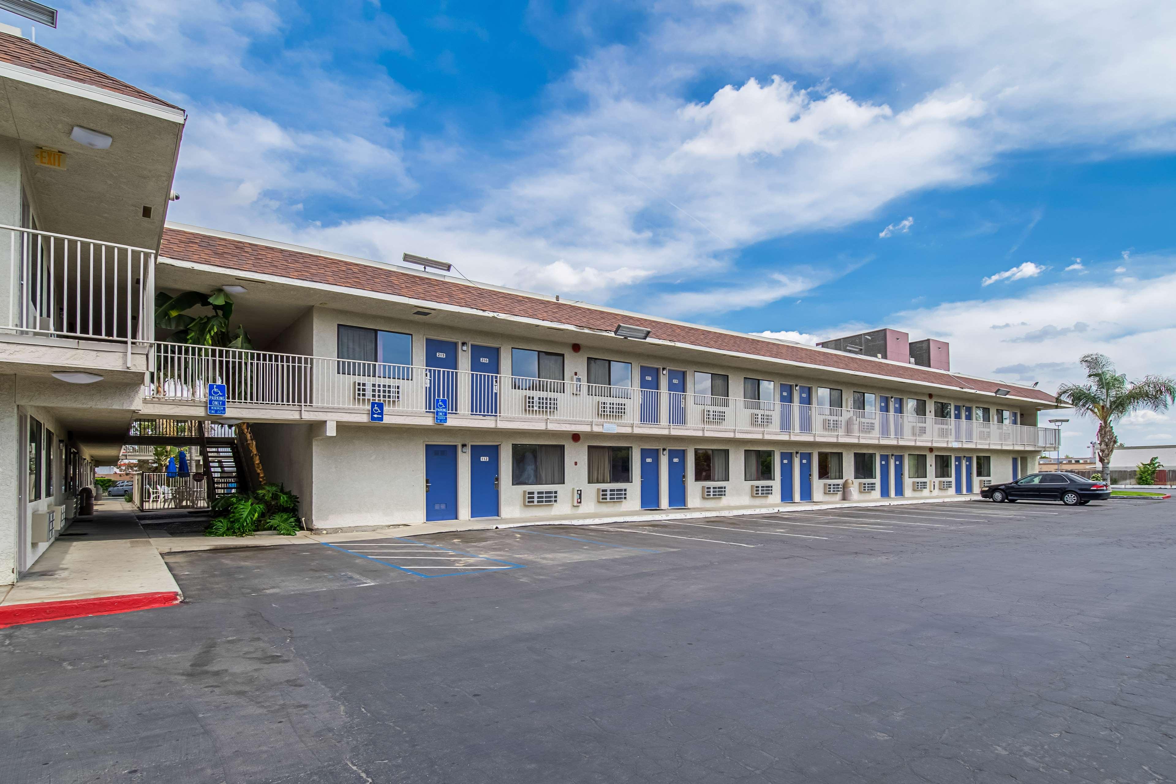 Motel 6 Bakersfield Airport