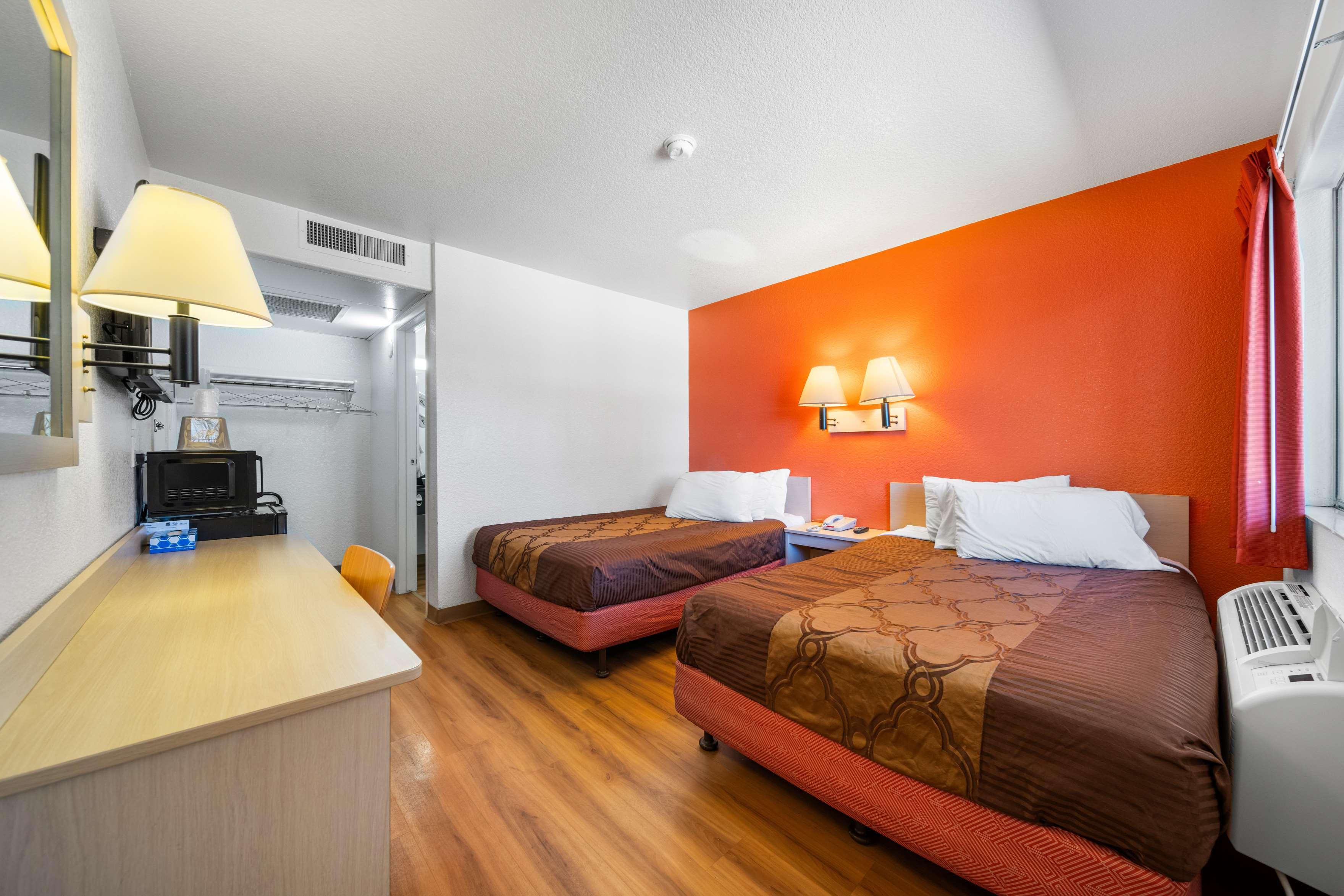 Motel 6 Big Bear Lake, CA