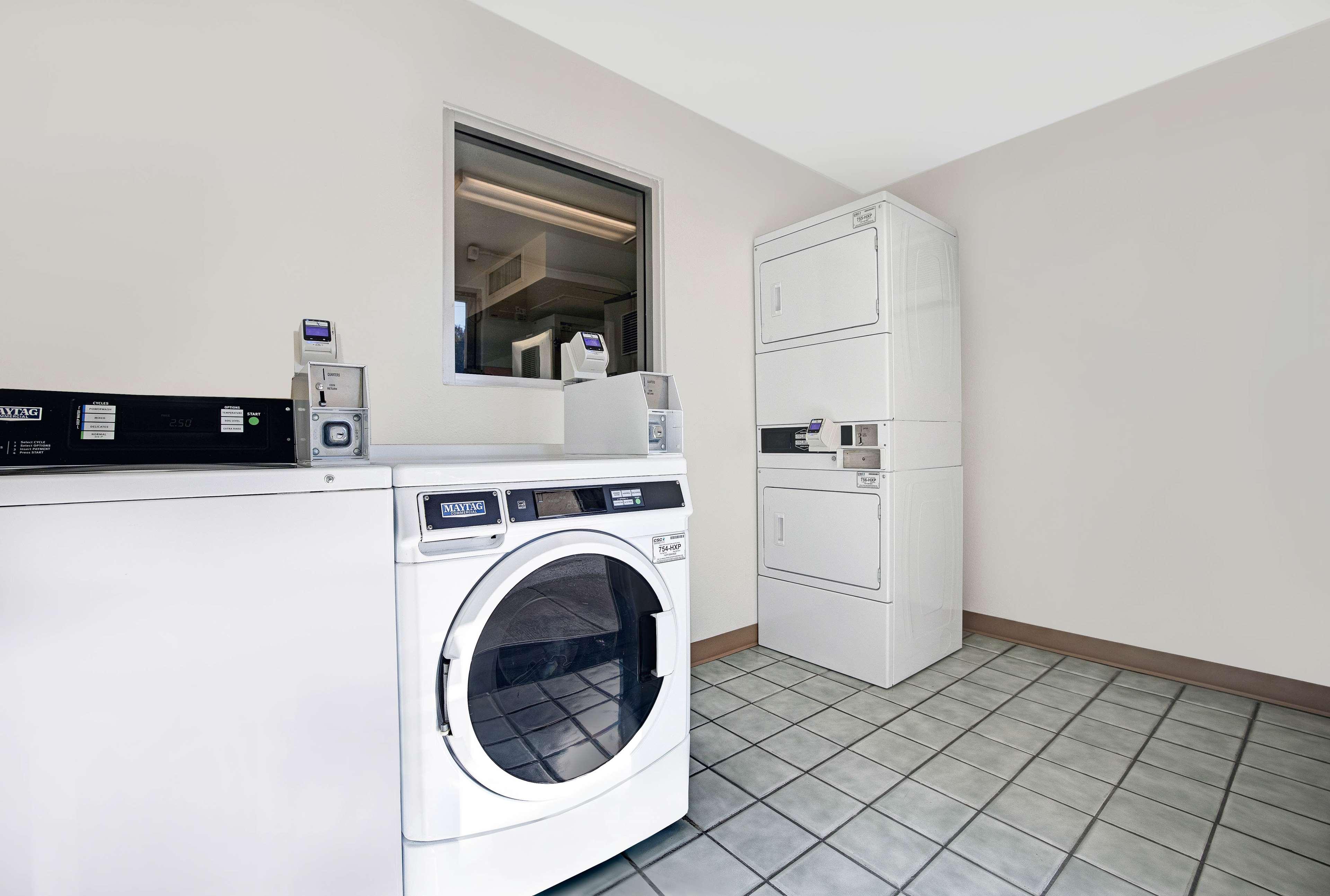 Motel 6 Portland East Troutdale
