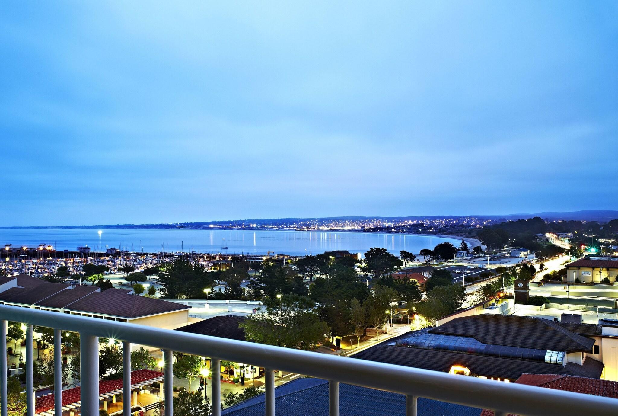 Monterey Marriott by null