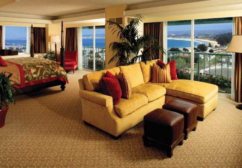 Monterey Marriott by null