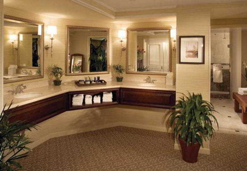 Monterey Marriott by null