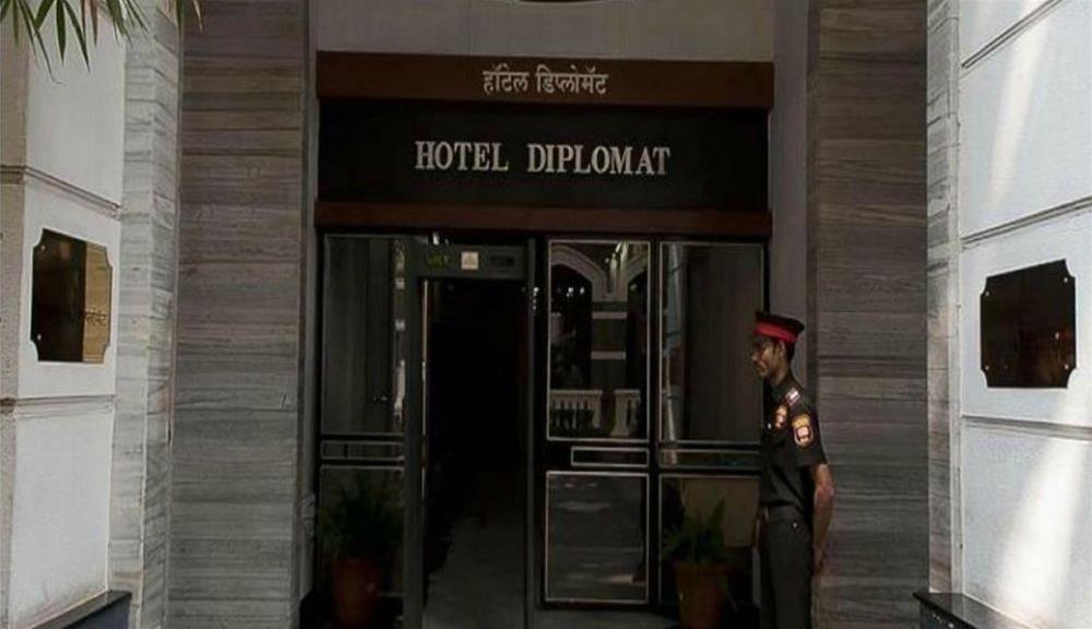 Hotel Diplomat by null