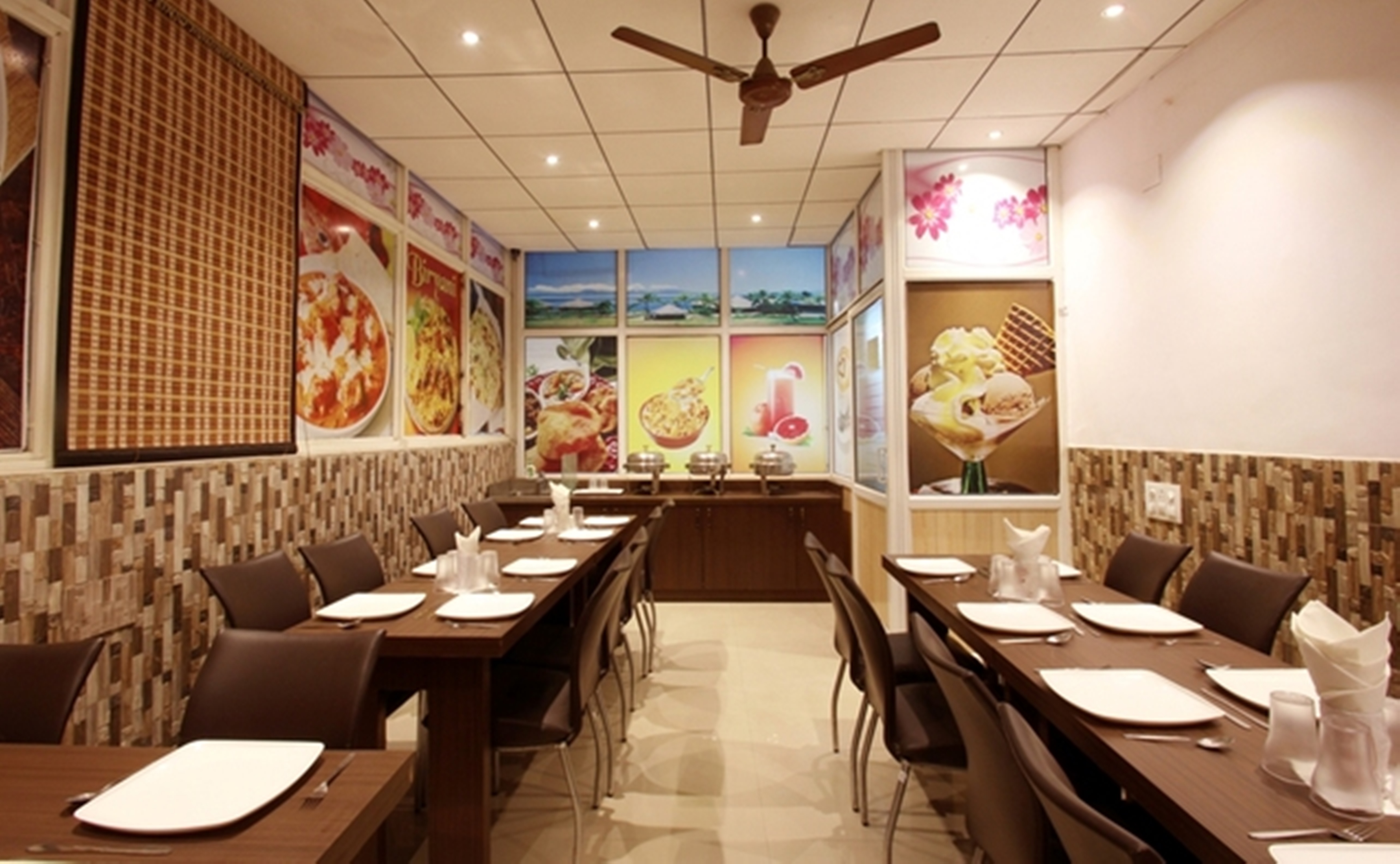 Hotel Mohan International  
