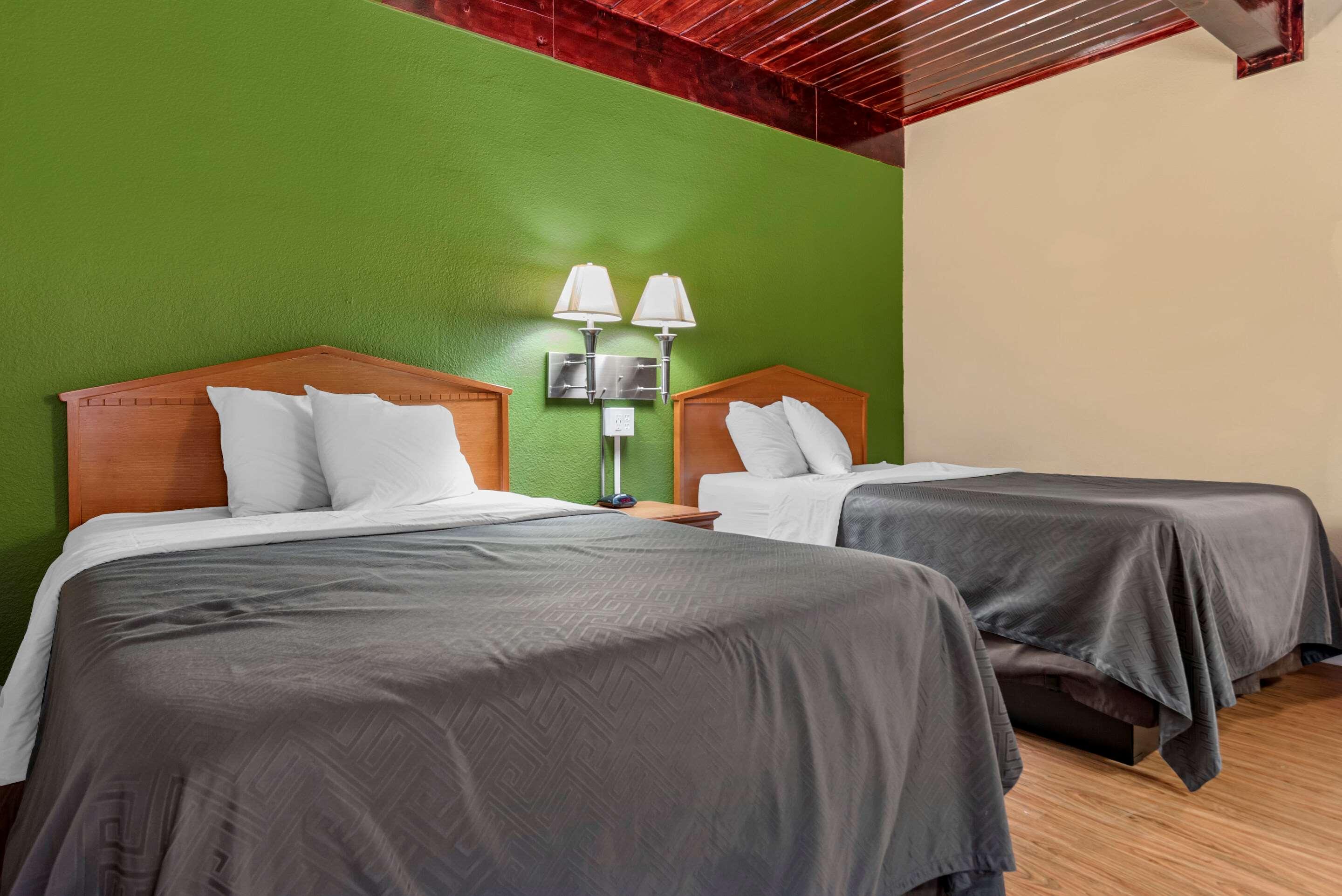 Econo Lodge Tallahassee Downtown - University