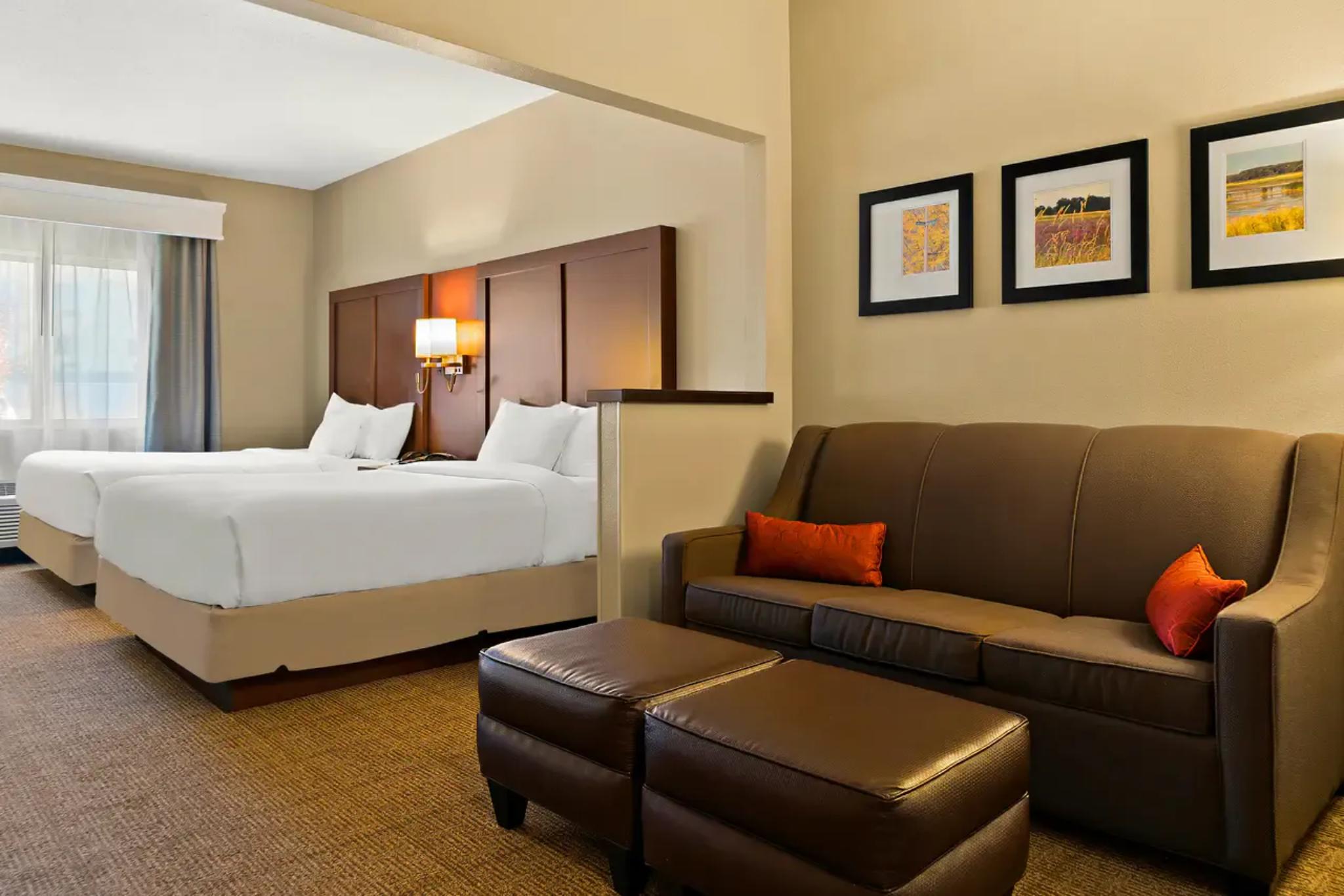 Comfort Suites Saginaw Area