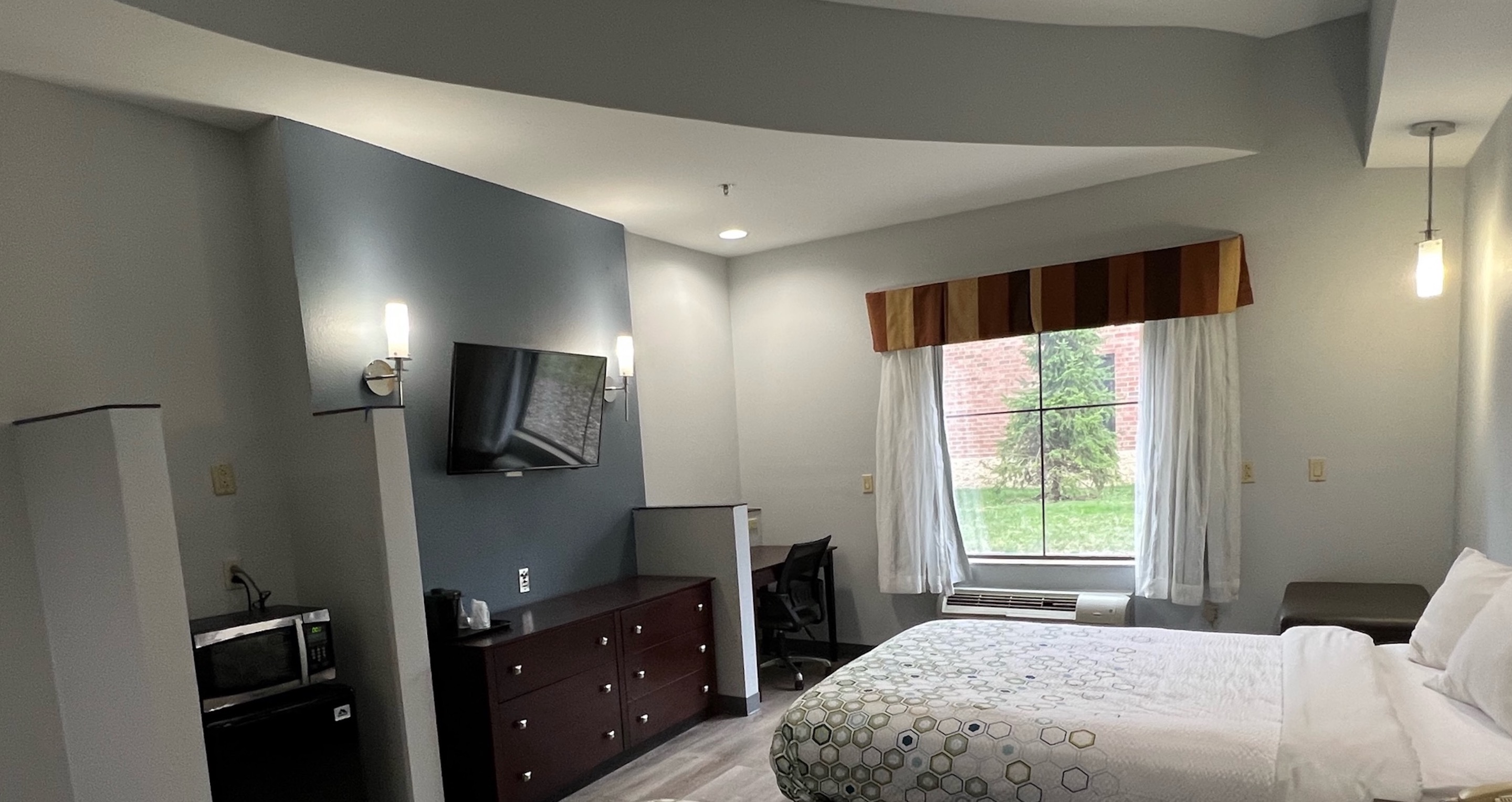 HomeTowne Studios & Suites Washington