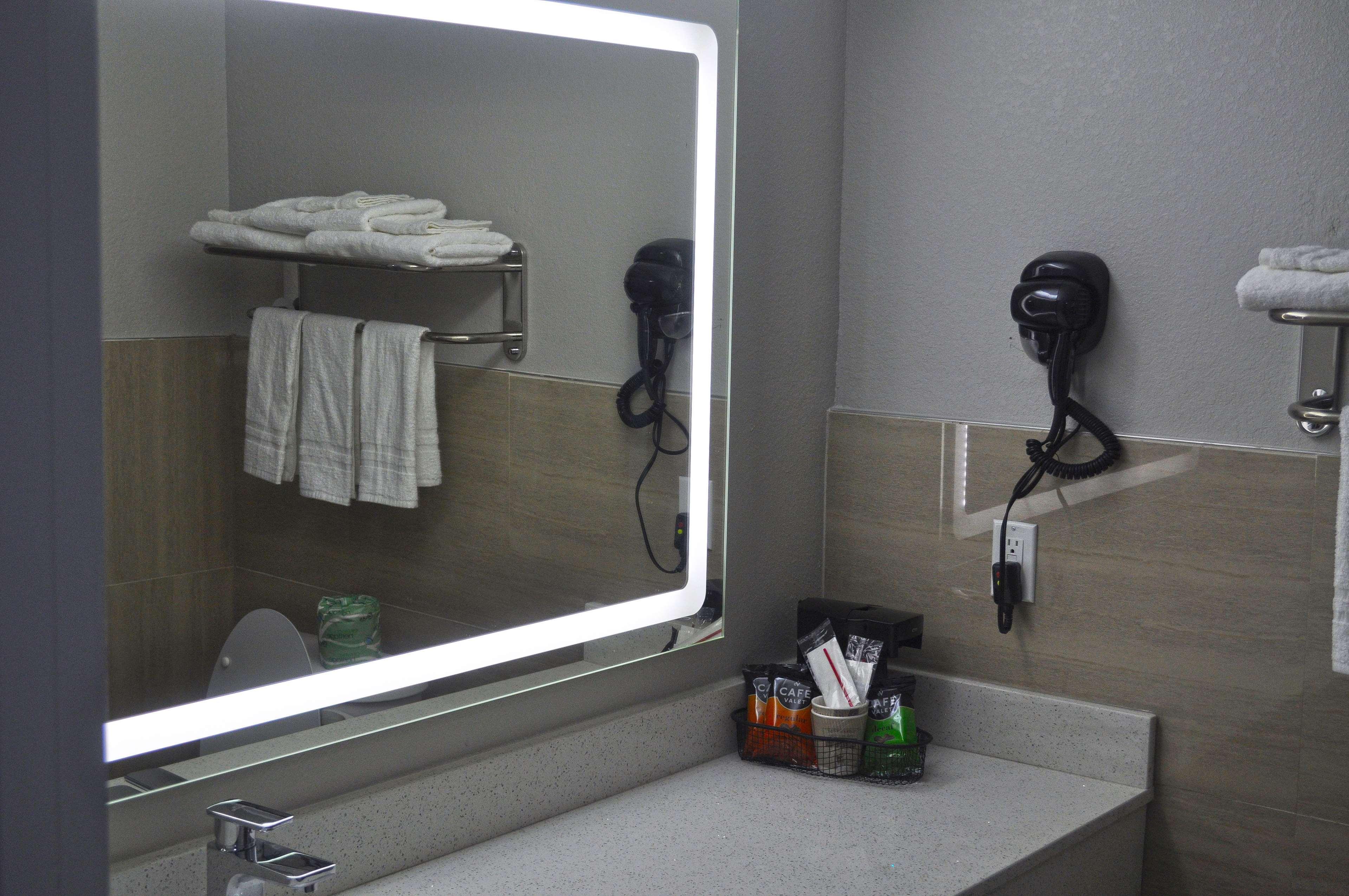 Americas Best Value Inn Brenham