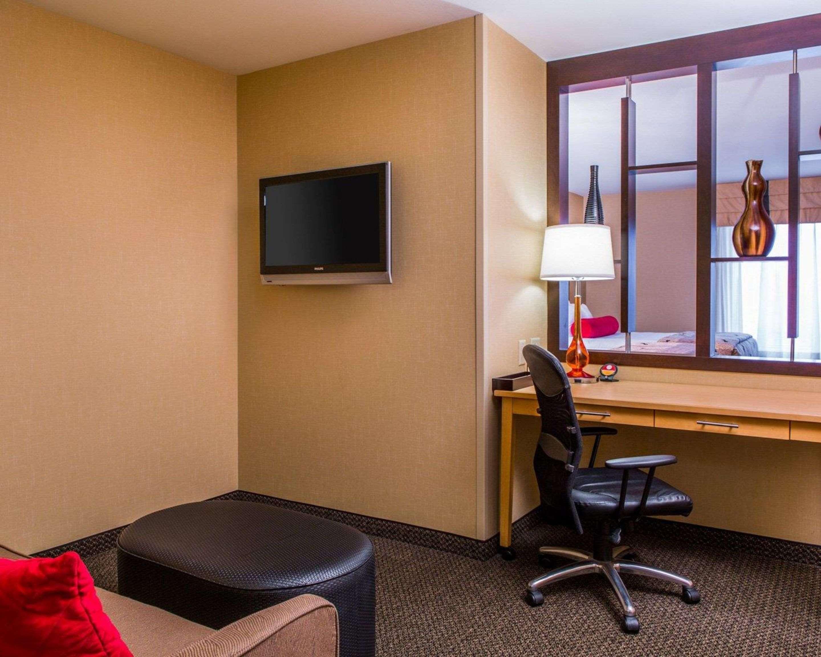 Cambria Suites Appleton
