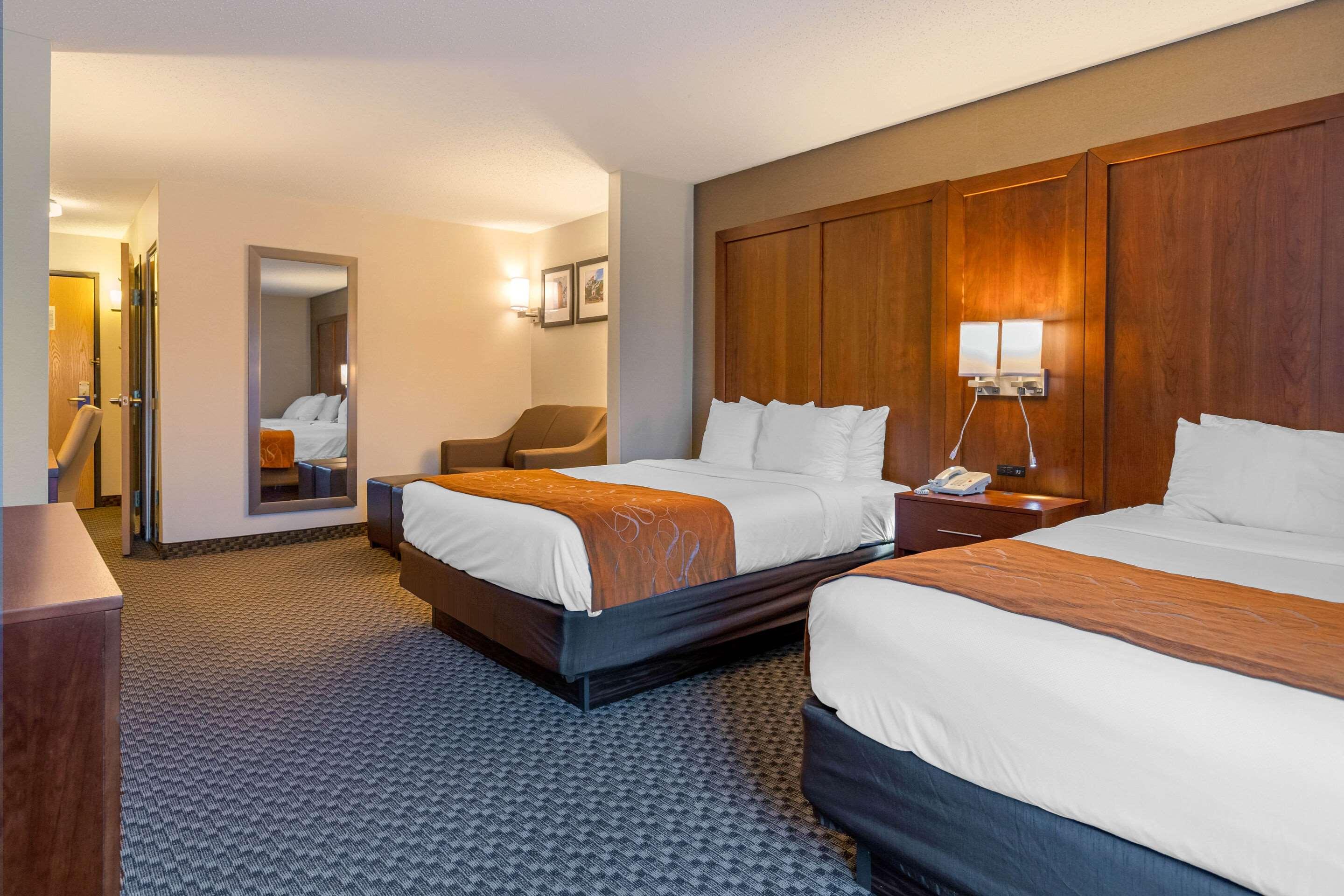 Comfort Suites South Haven Area