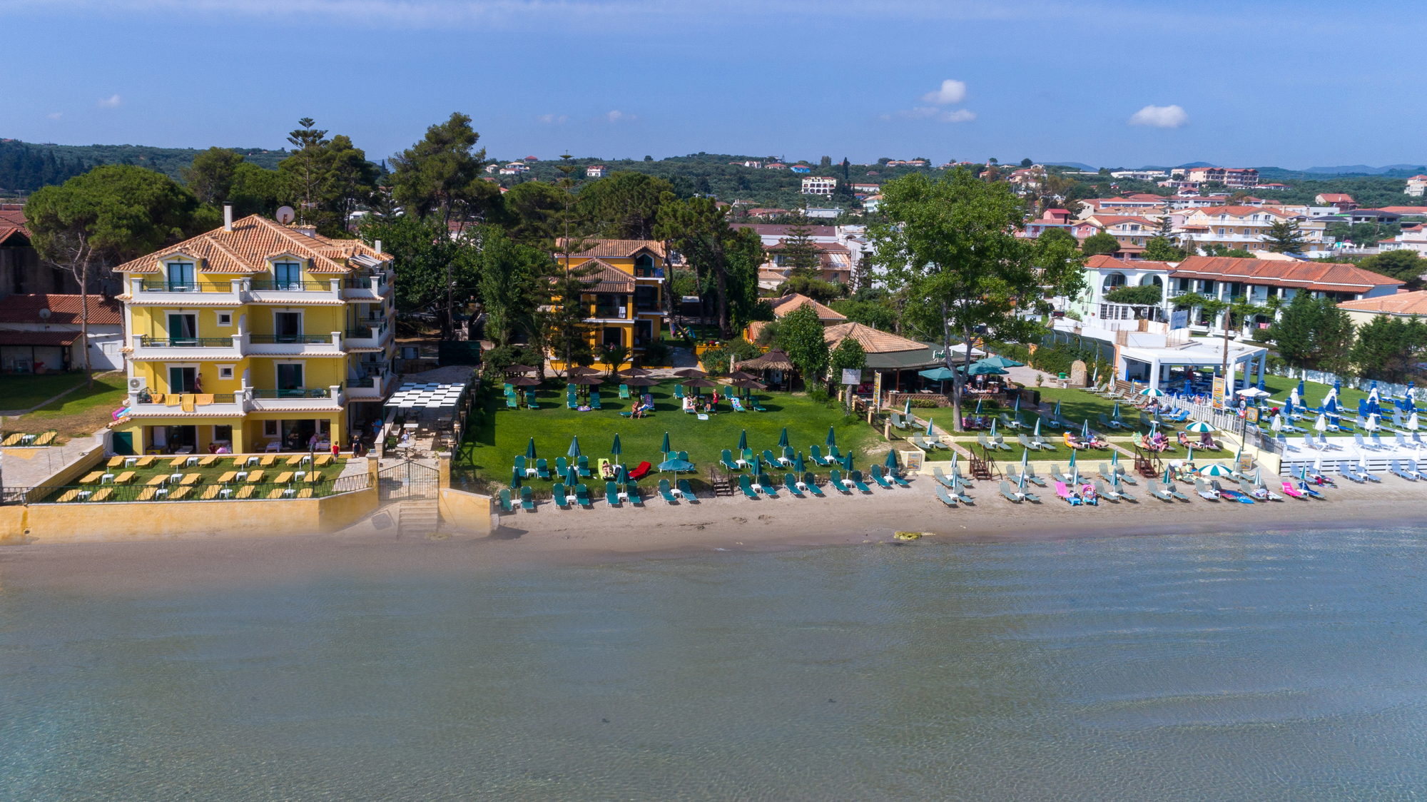 Andreolas Luxury Suites - photo