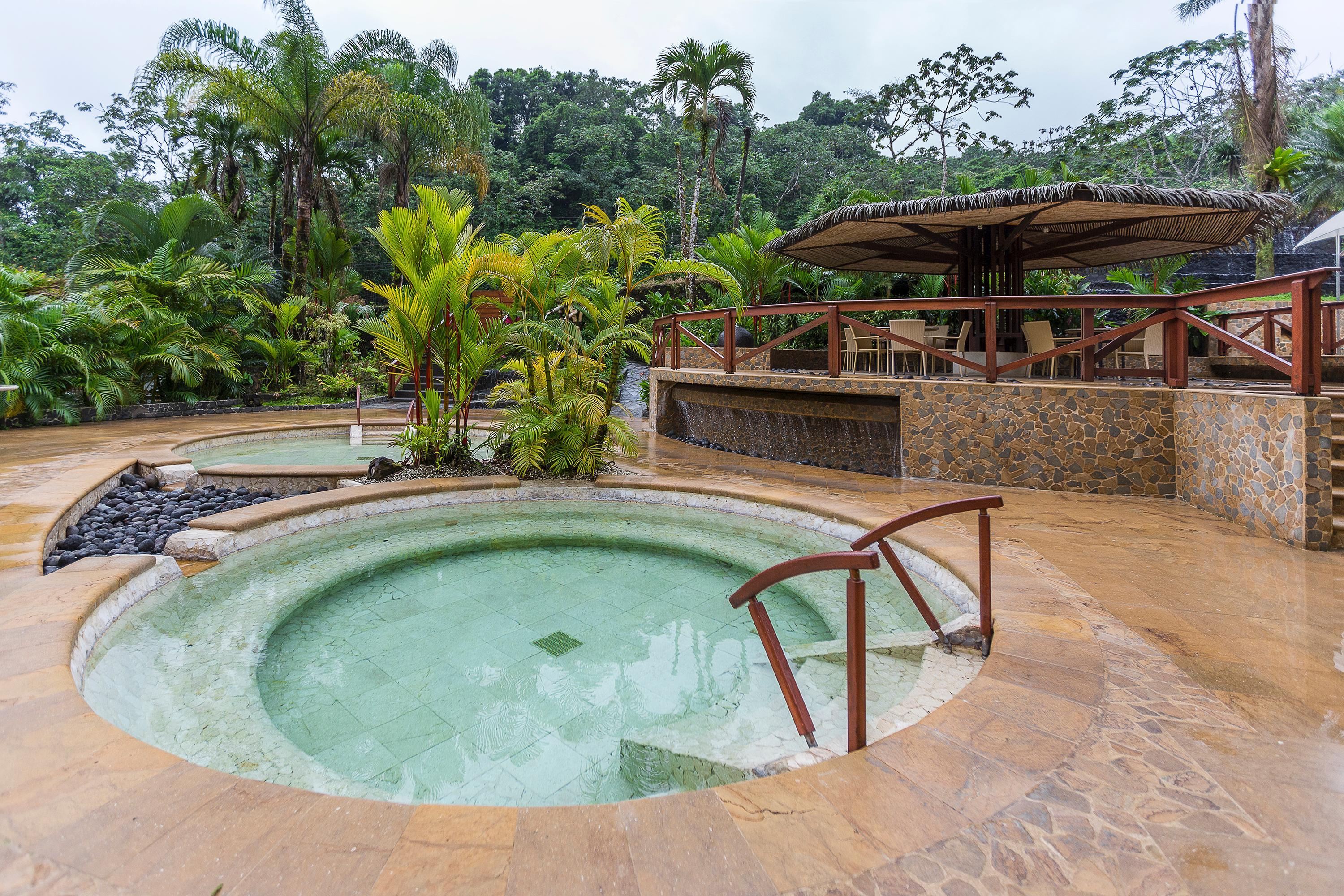Tabacón Thermal Resort and Spa by null