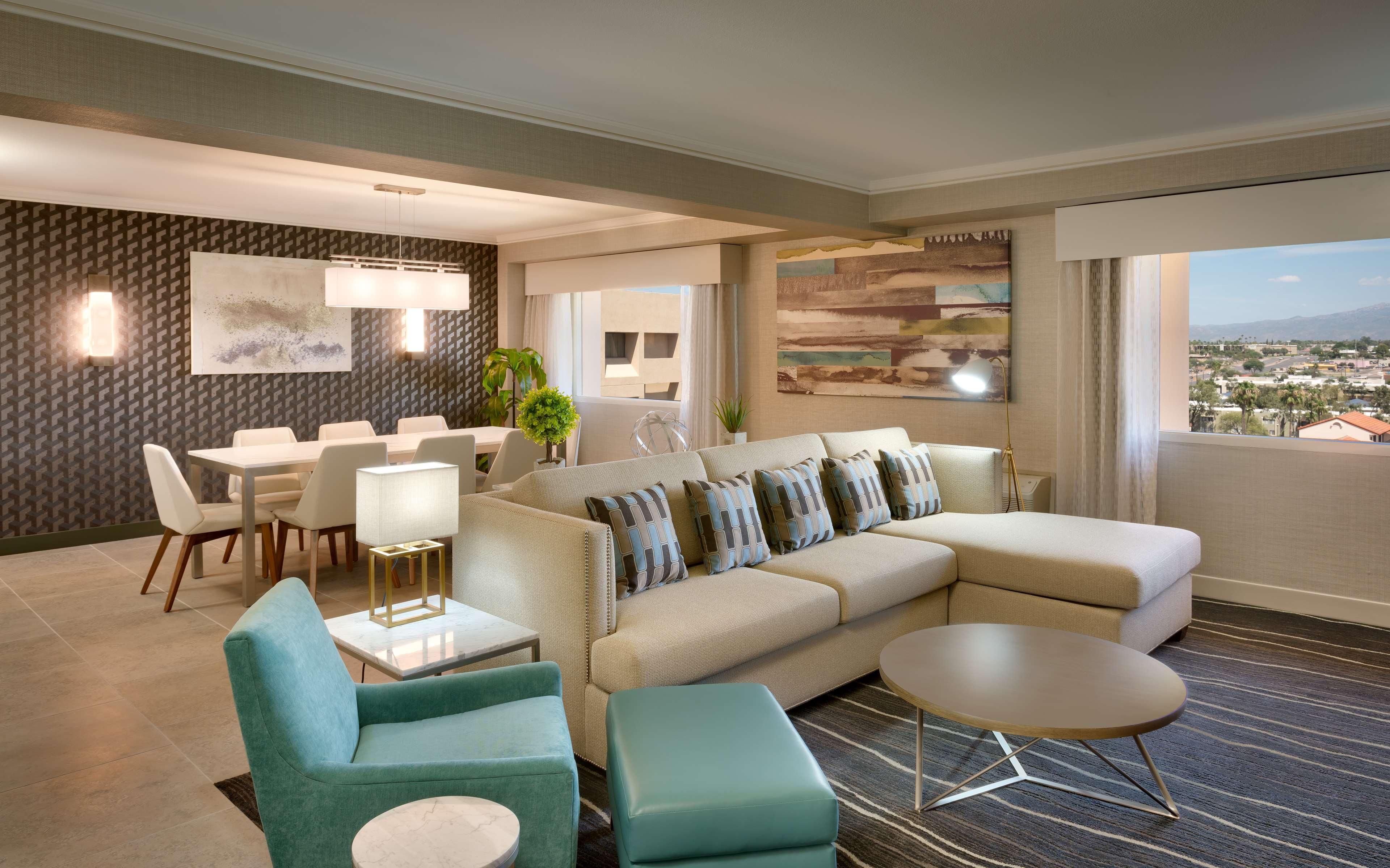 Hilton Tucson East by null