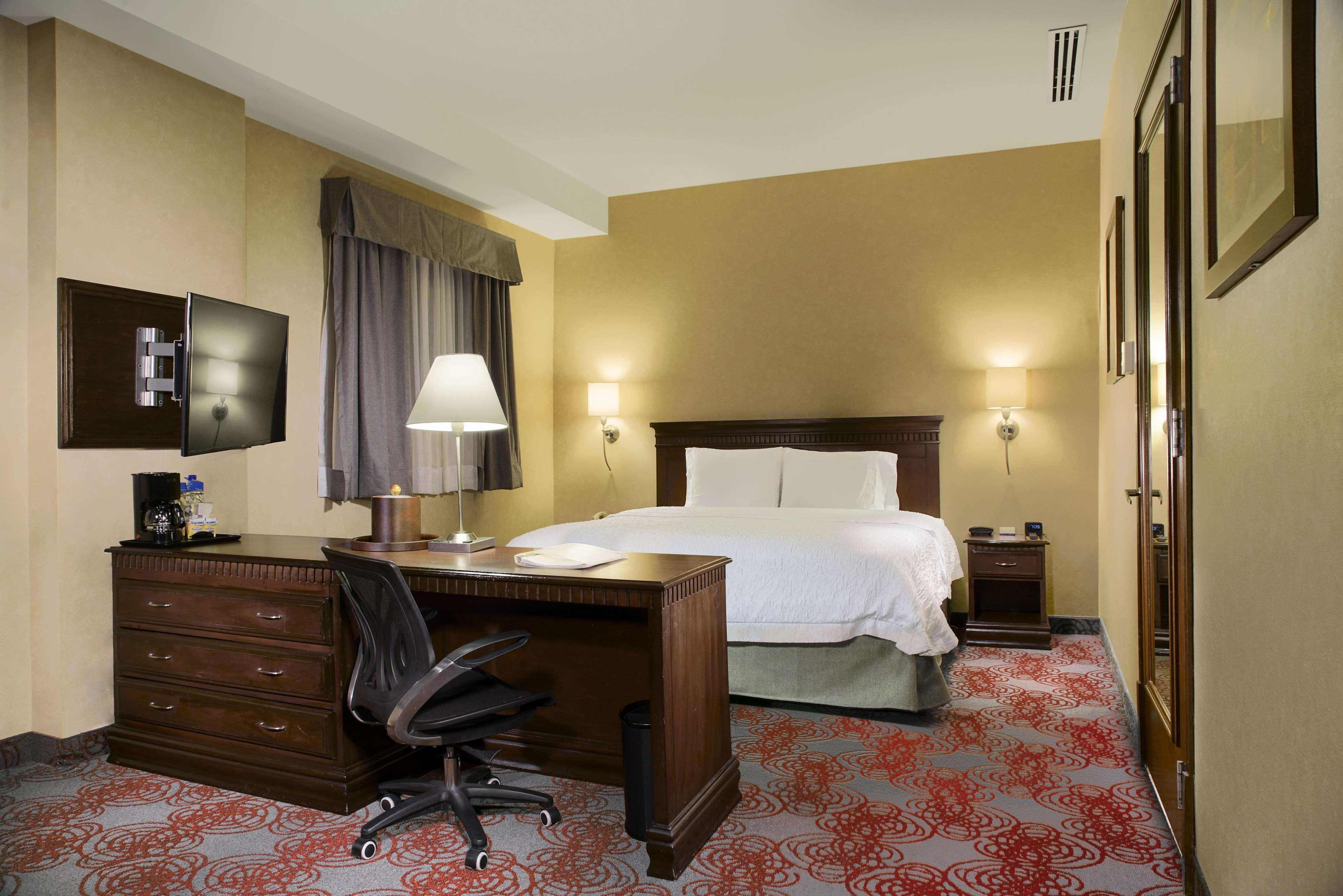 Hampton Inn & Suites By Hilton Mexico City - Centr