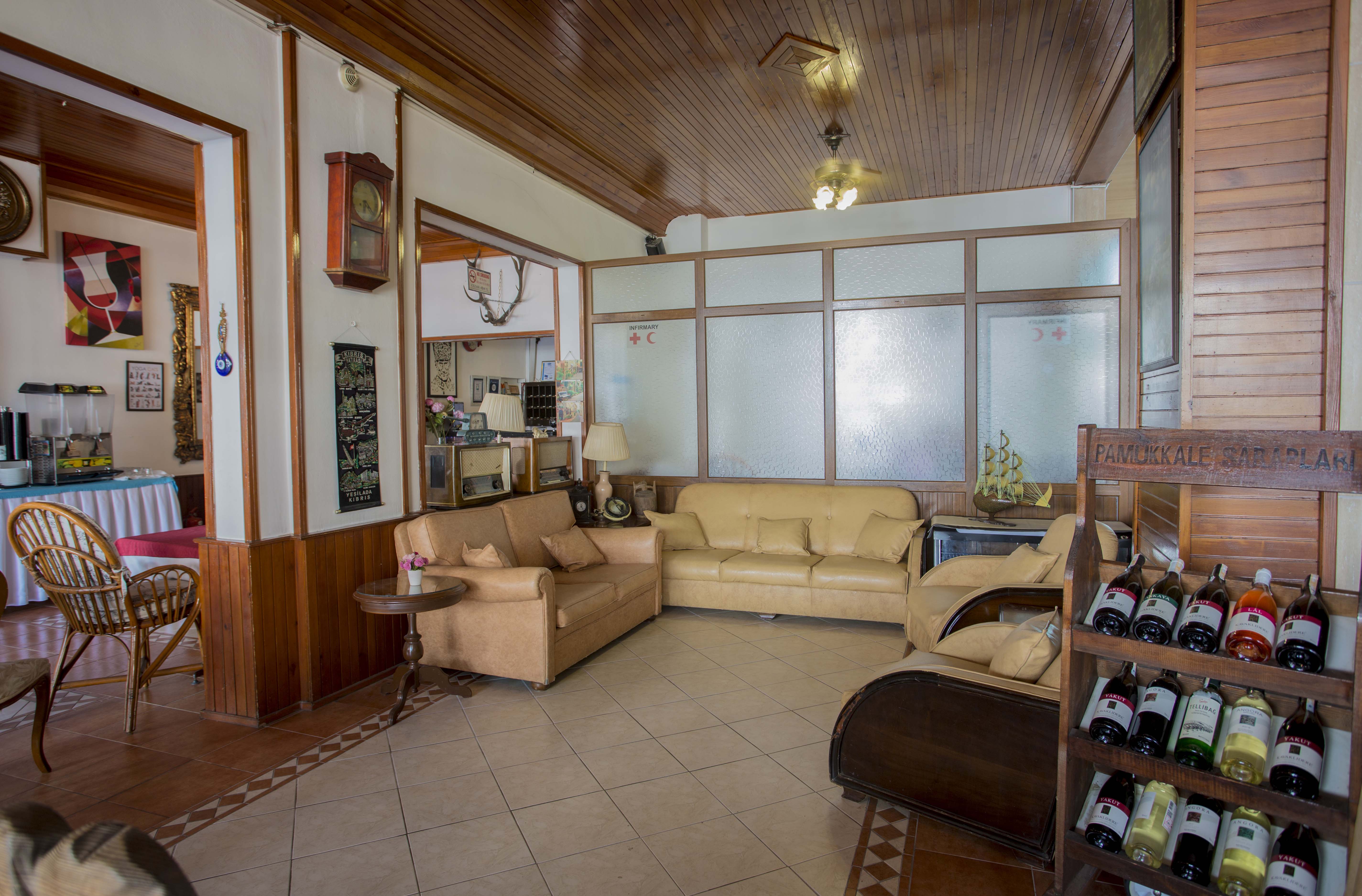 Gallion Hotel - фото