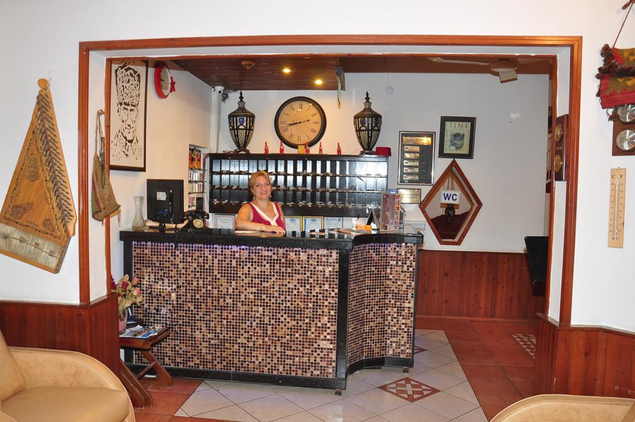 Gallion Hotel - фото