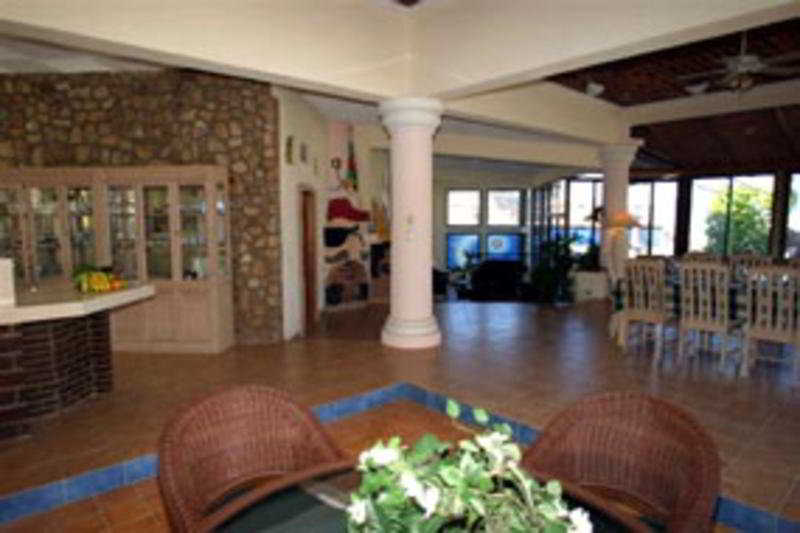 Castillo Blarney Inn