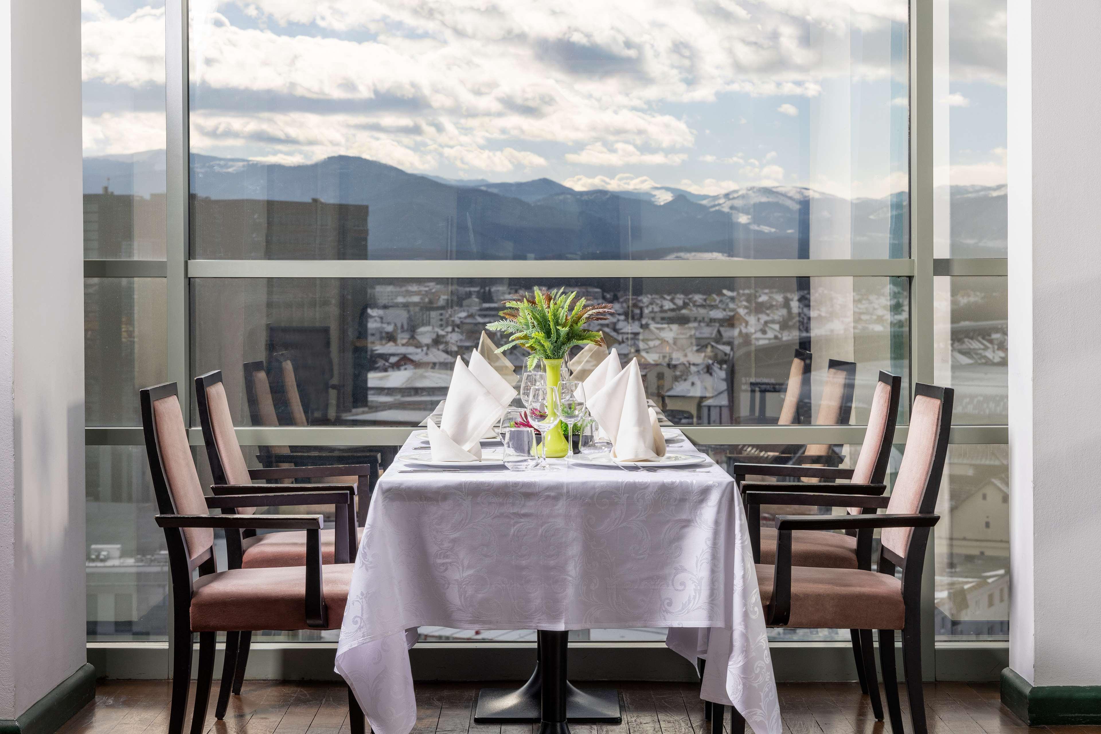 Golden Tulip Ana Tower