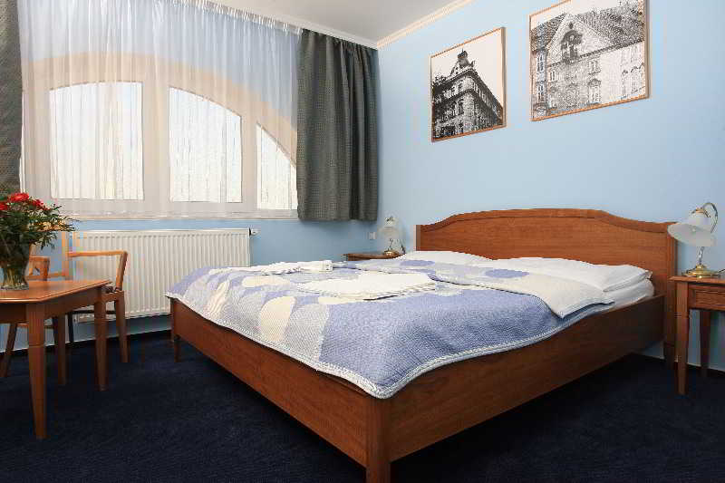 Hotel Anna Prague by null