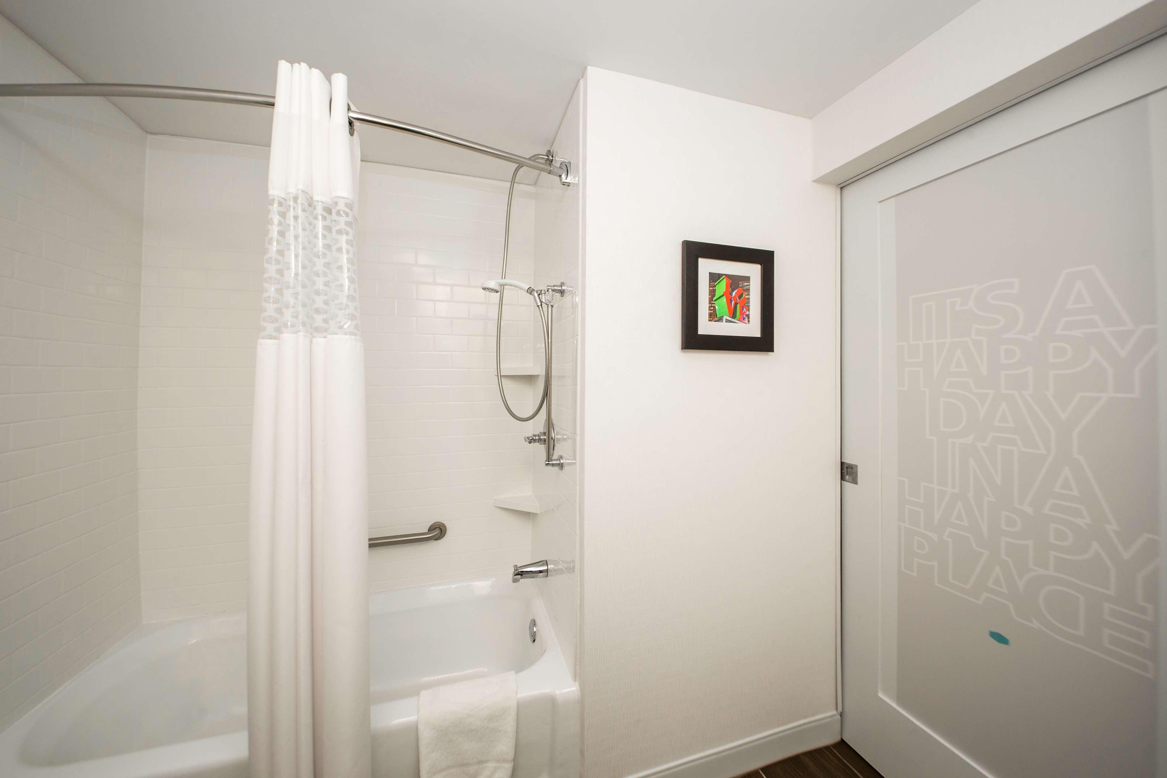 Hampton Inn Philadelphia-International Airport