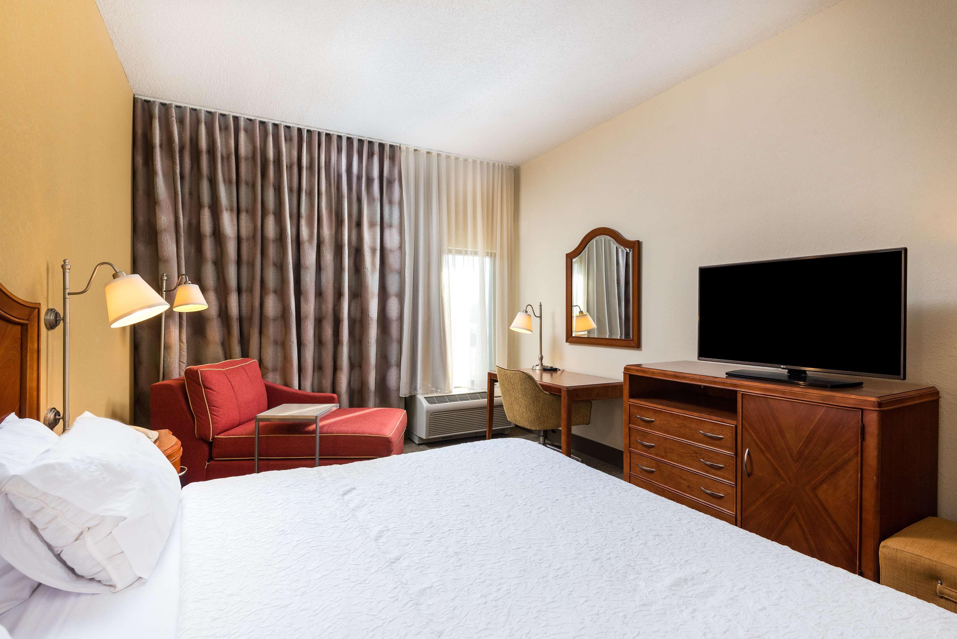 Hampton Inn Roanoke/Hollins - I-81