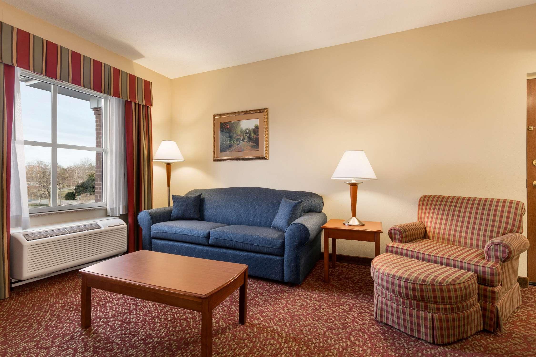 Hampton Inn & Suites Williamsburg Historic