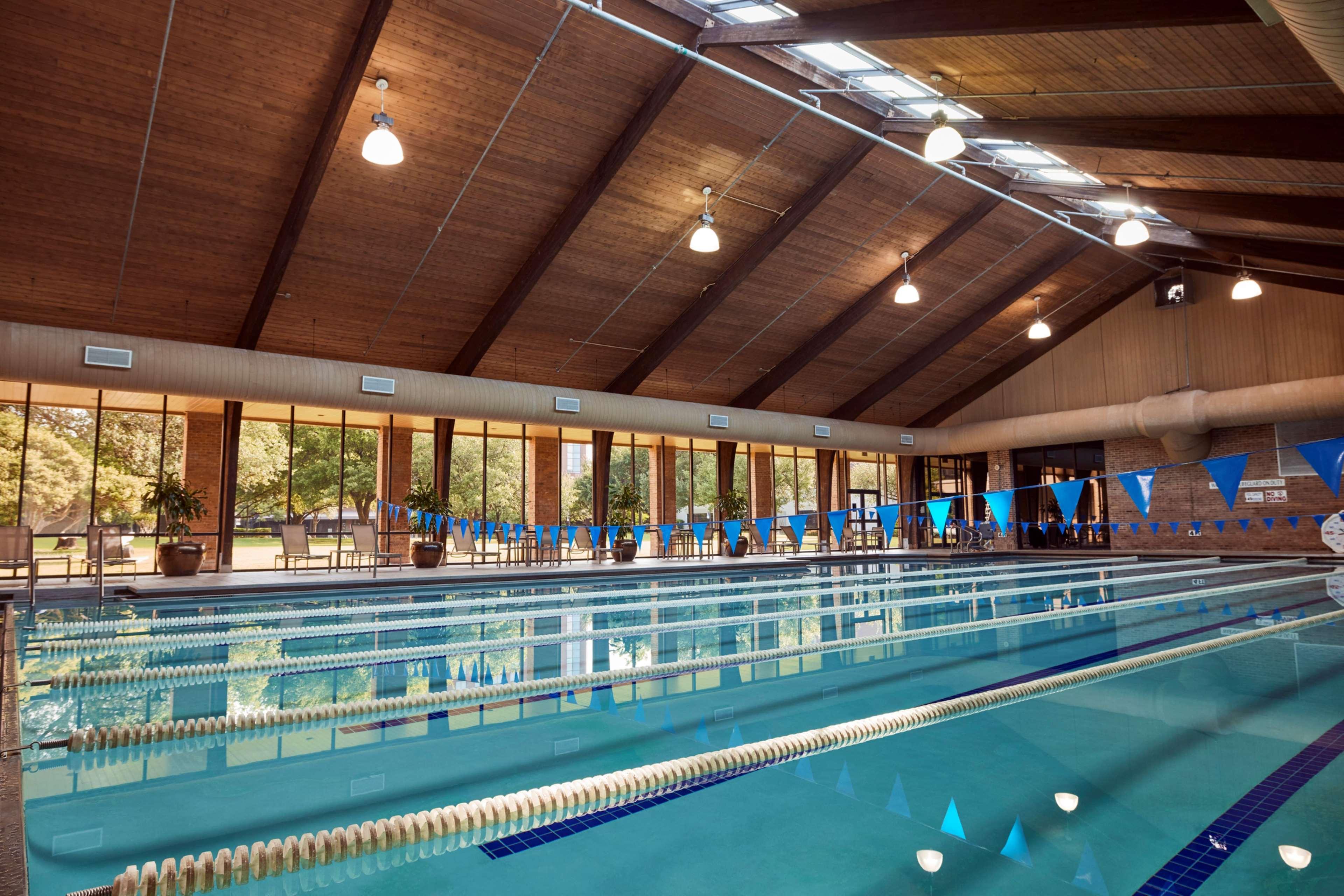 Hilton Anatole by null