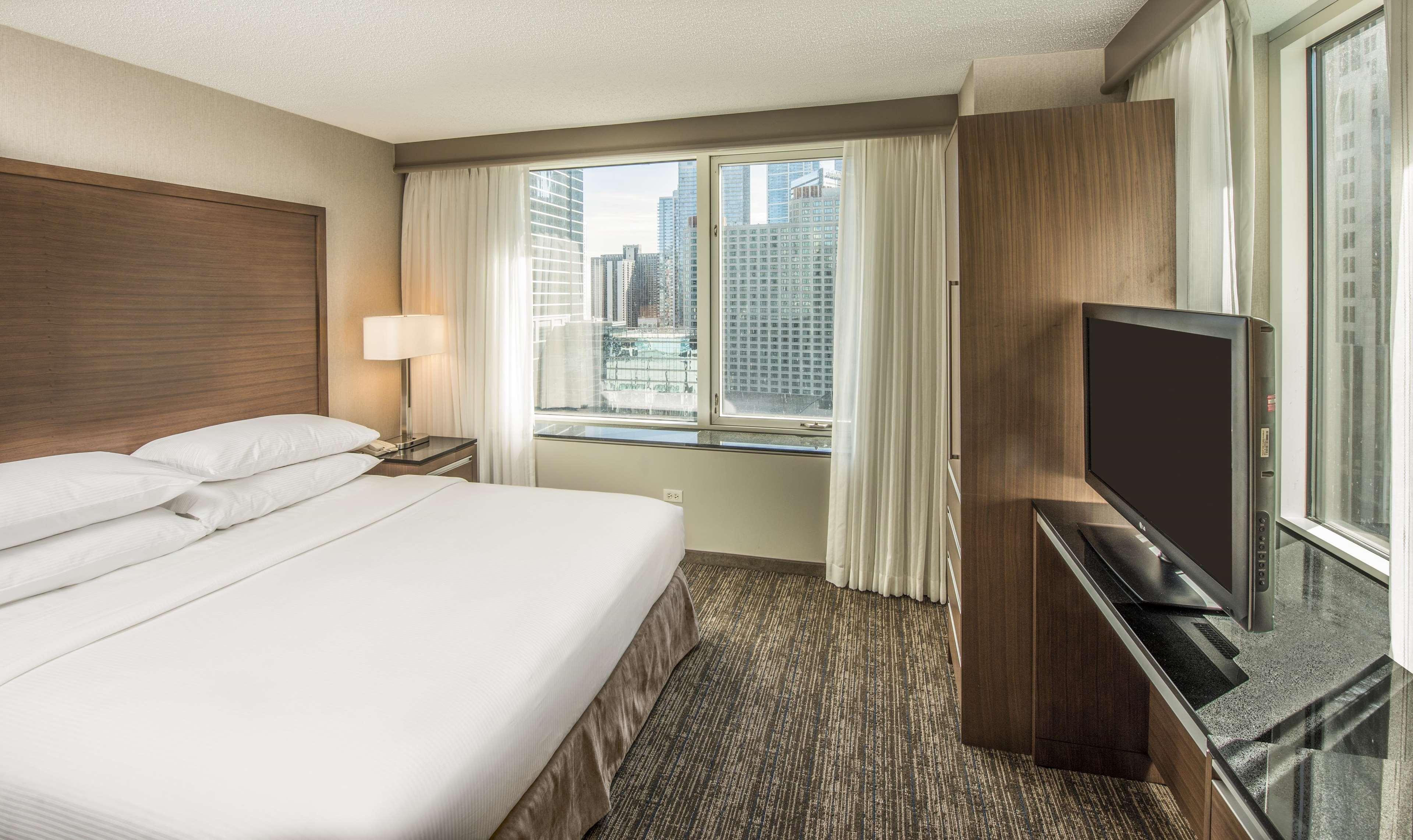 Embassy Suites By Hilton Chicago Downtown Magnific