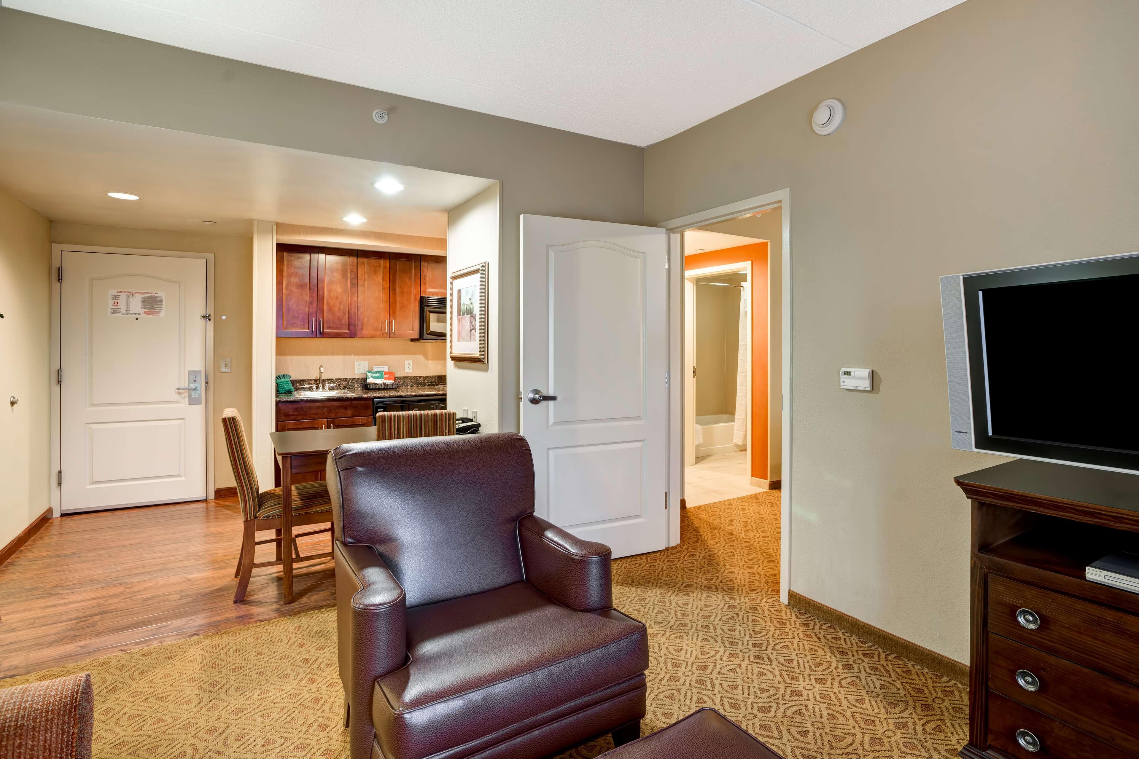 Homewood Suites By Hilton Fredericksburg