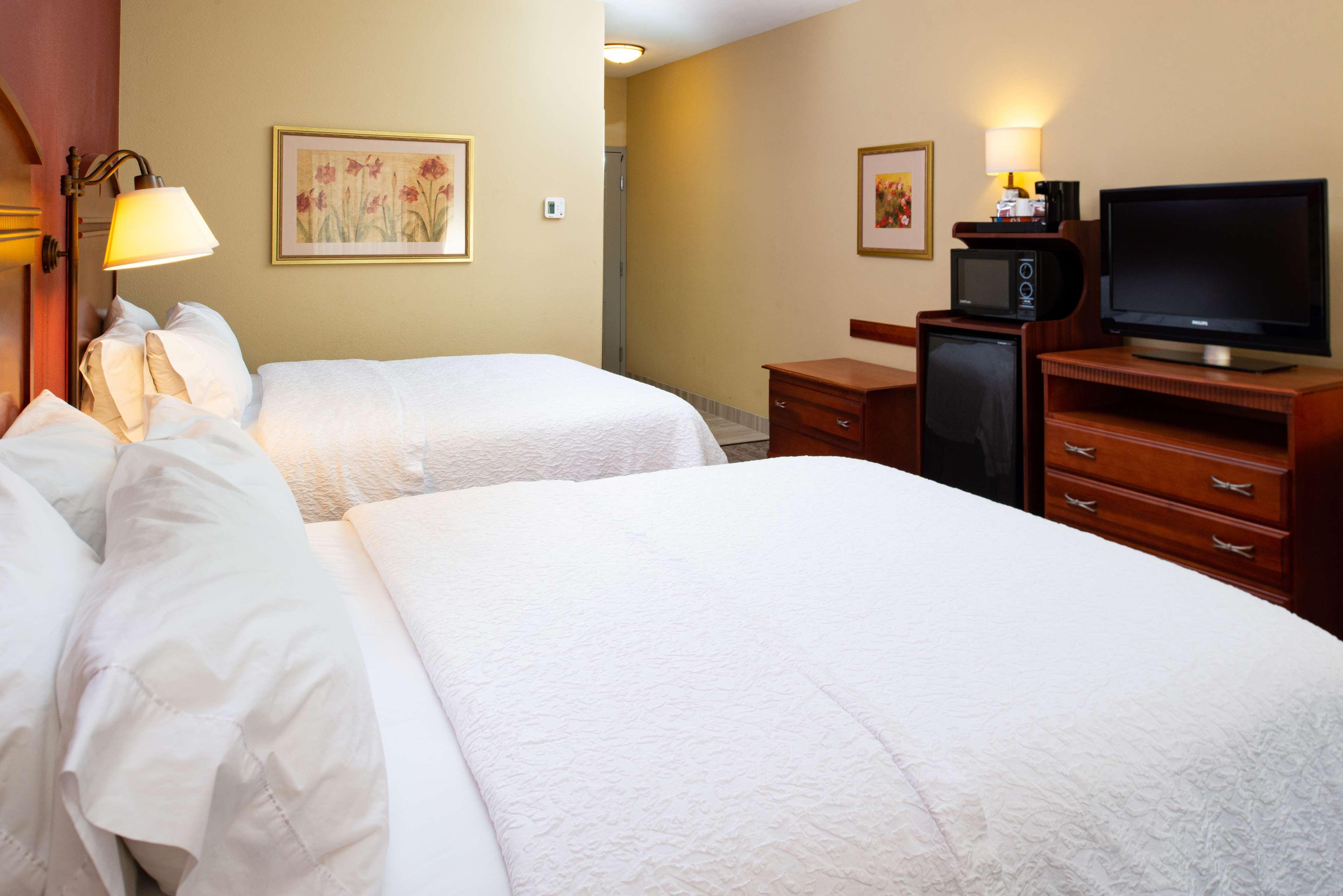Hampton Inn Kansas City Northeast