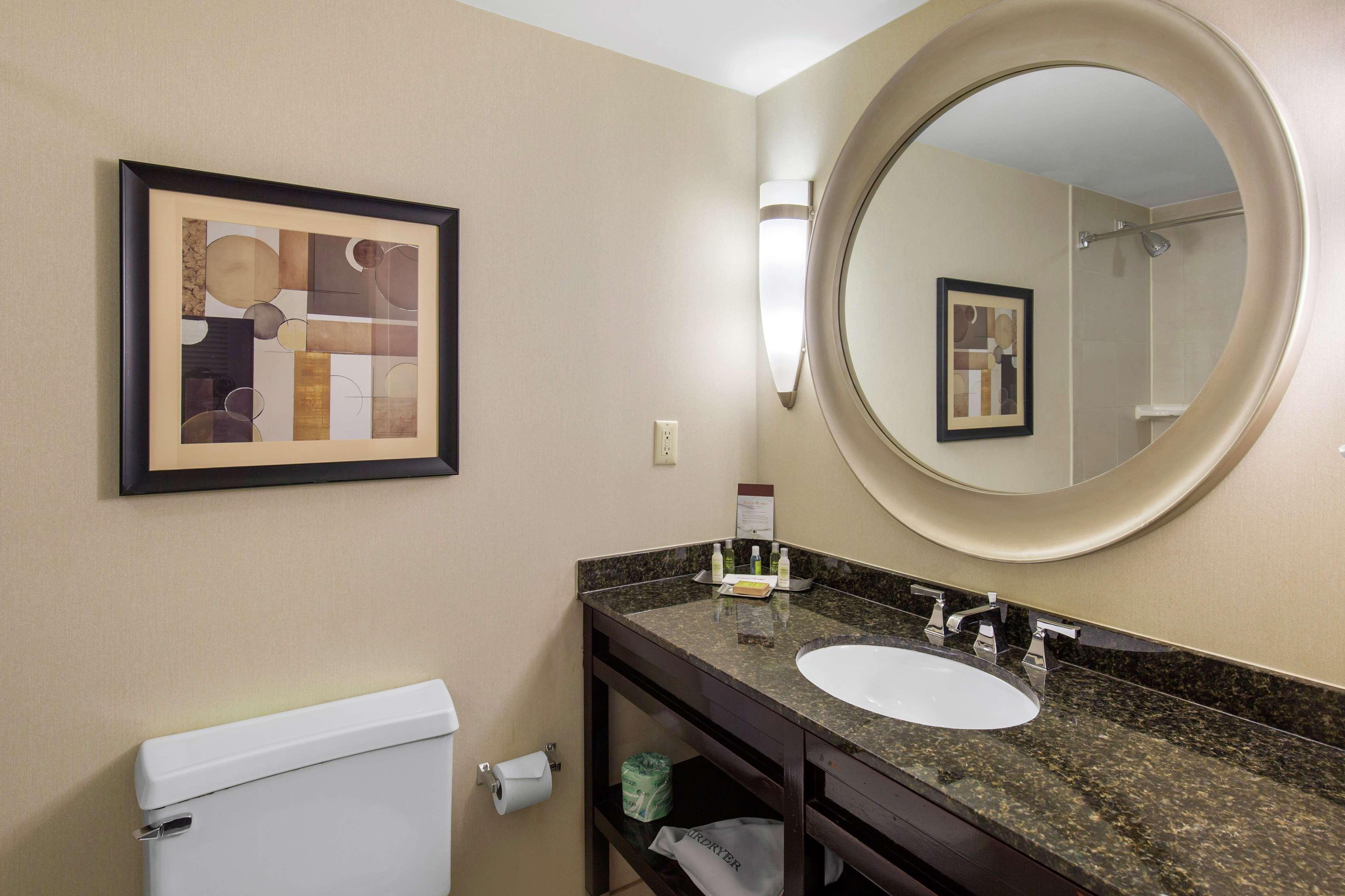 DoubleTree by Hilton Downtown Wilmington - Legal D