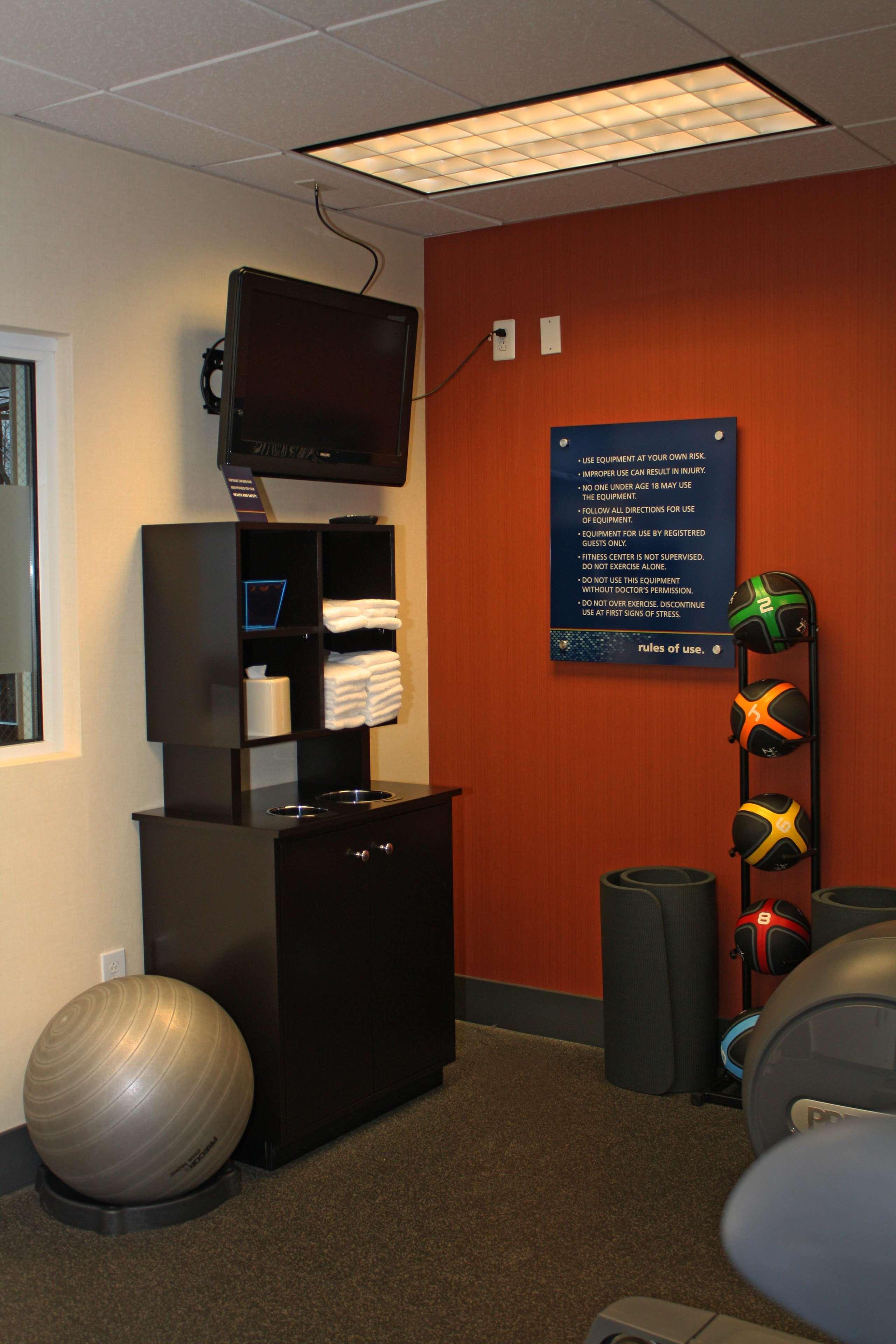 Hampton Inn&Suites Fredericksburg at Celebrate