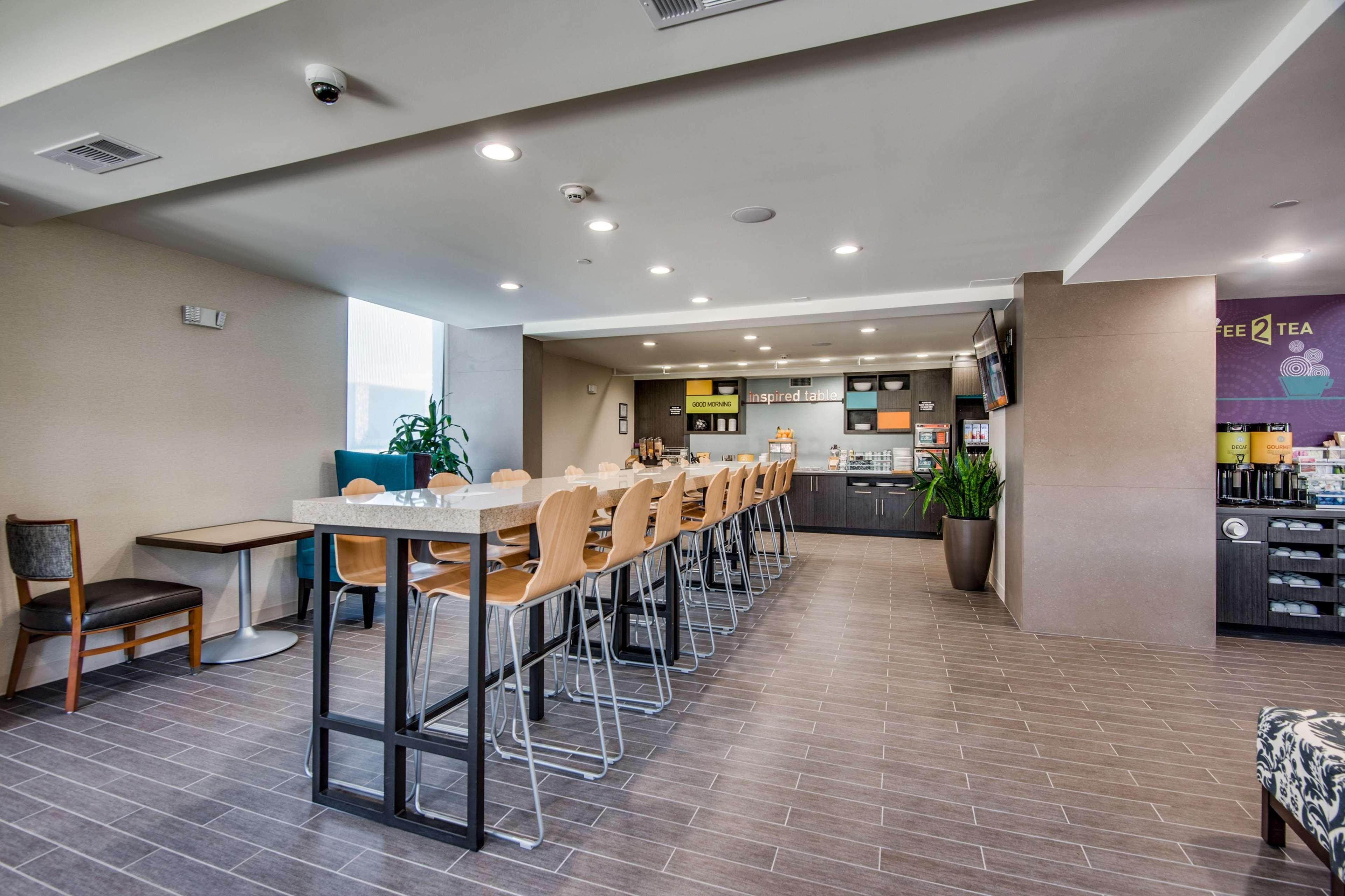 Home2 Suites by Hilton DFW Airport South Irving