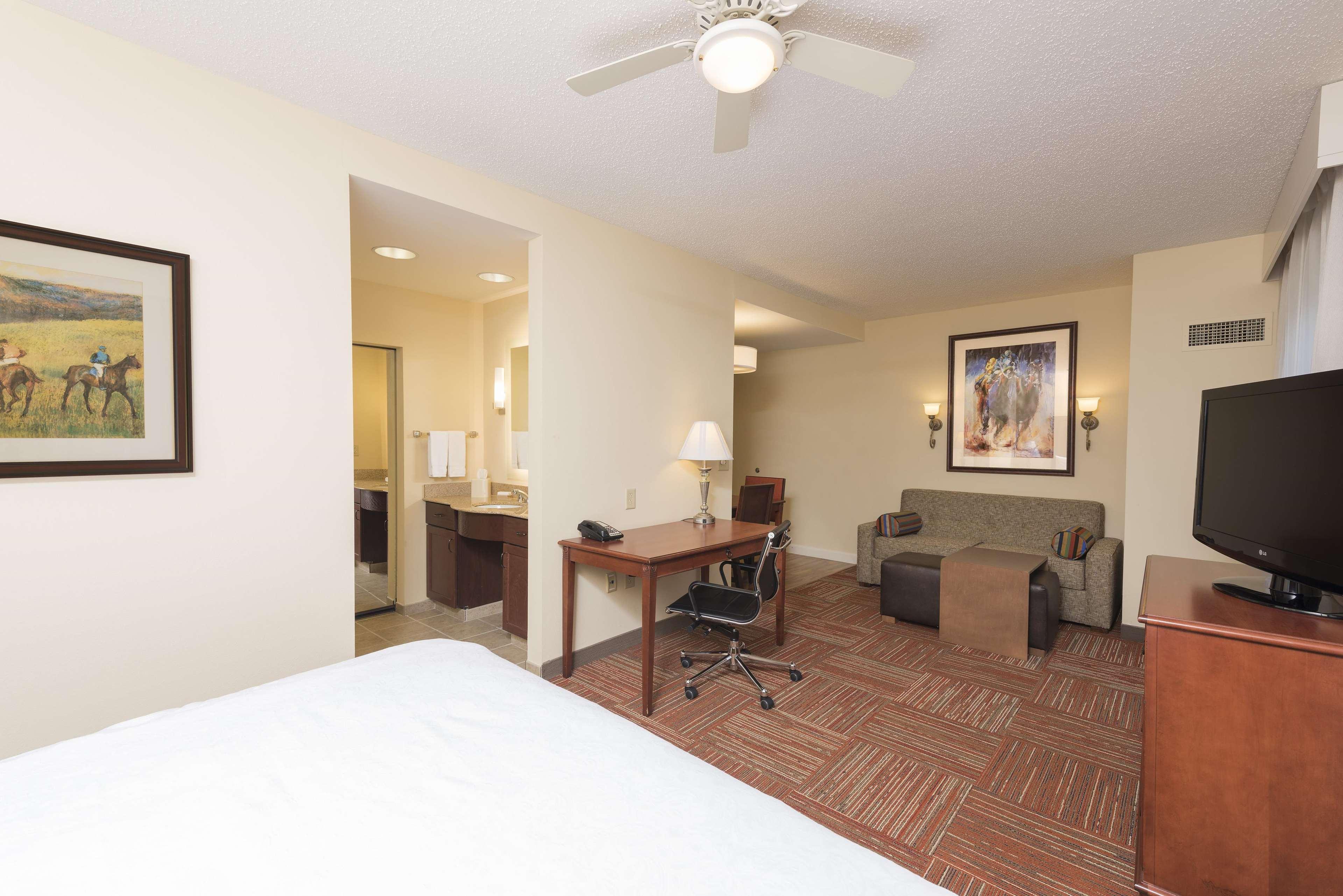 Homewood Suites By Hilton Lexington-Hamburg