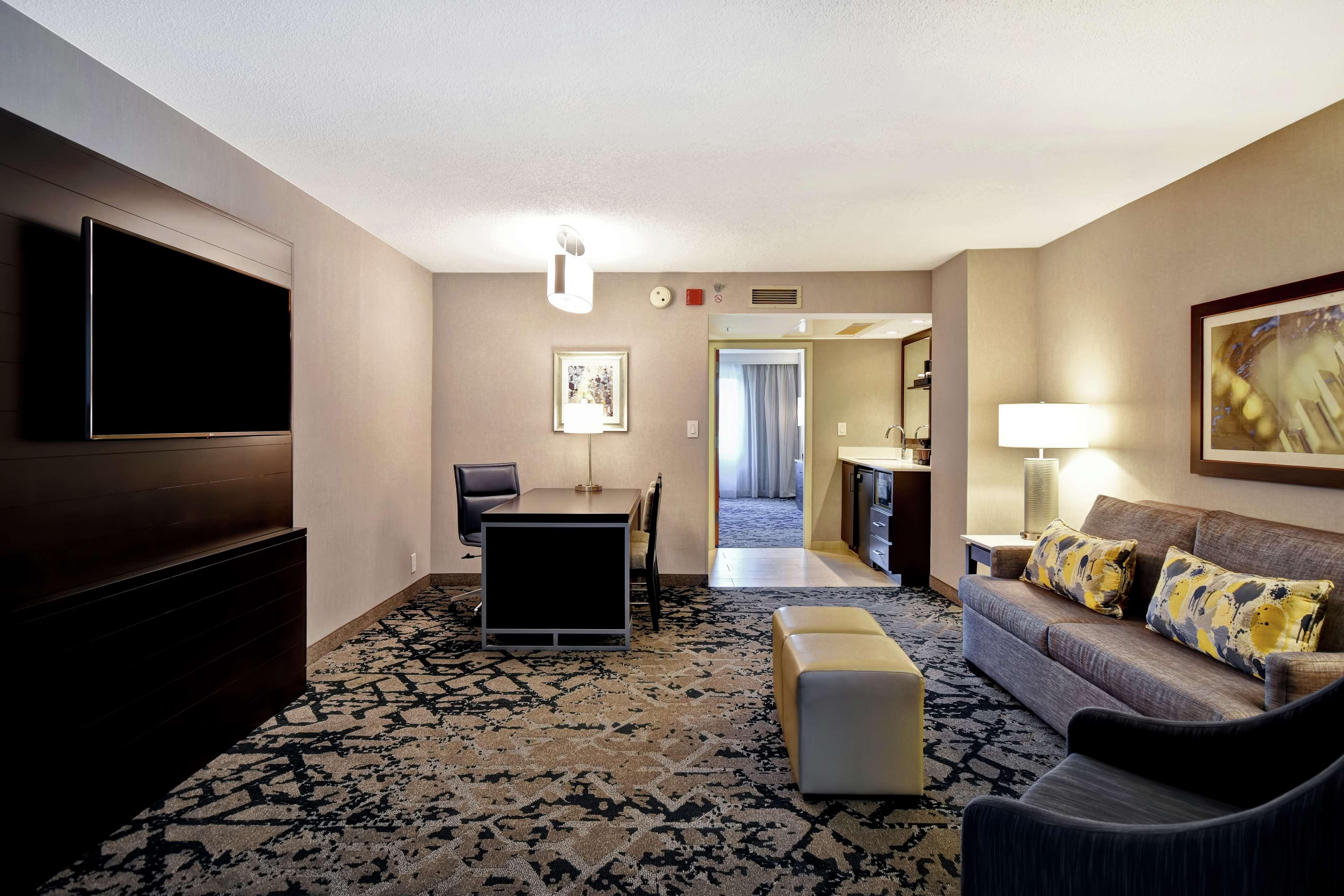 Embassy Suites by Hilton Raleigh Durham Research T