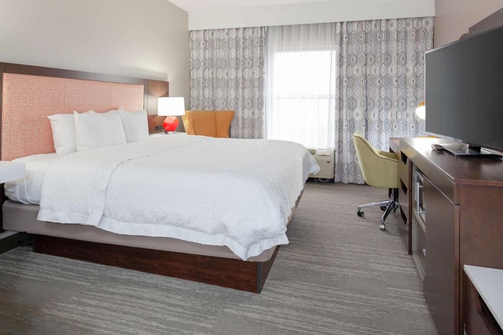 Hampton Inn & Suites Concord/Charlotte