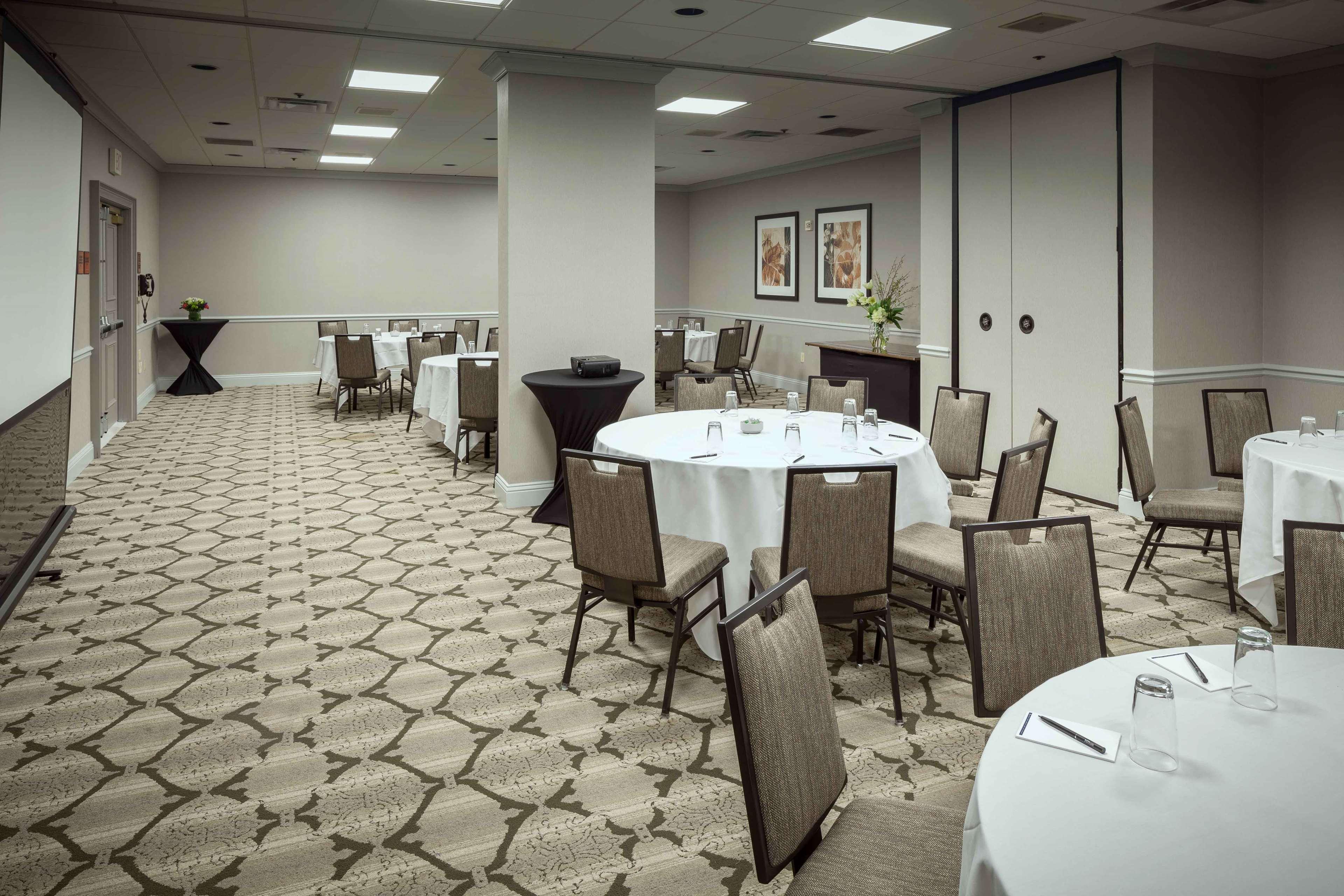 Hilton Brentwood/Nashville Suites