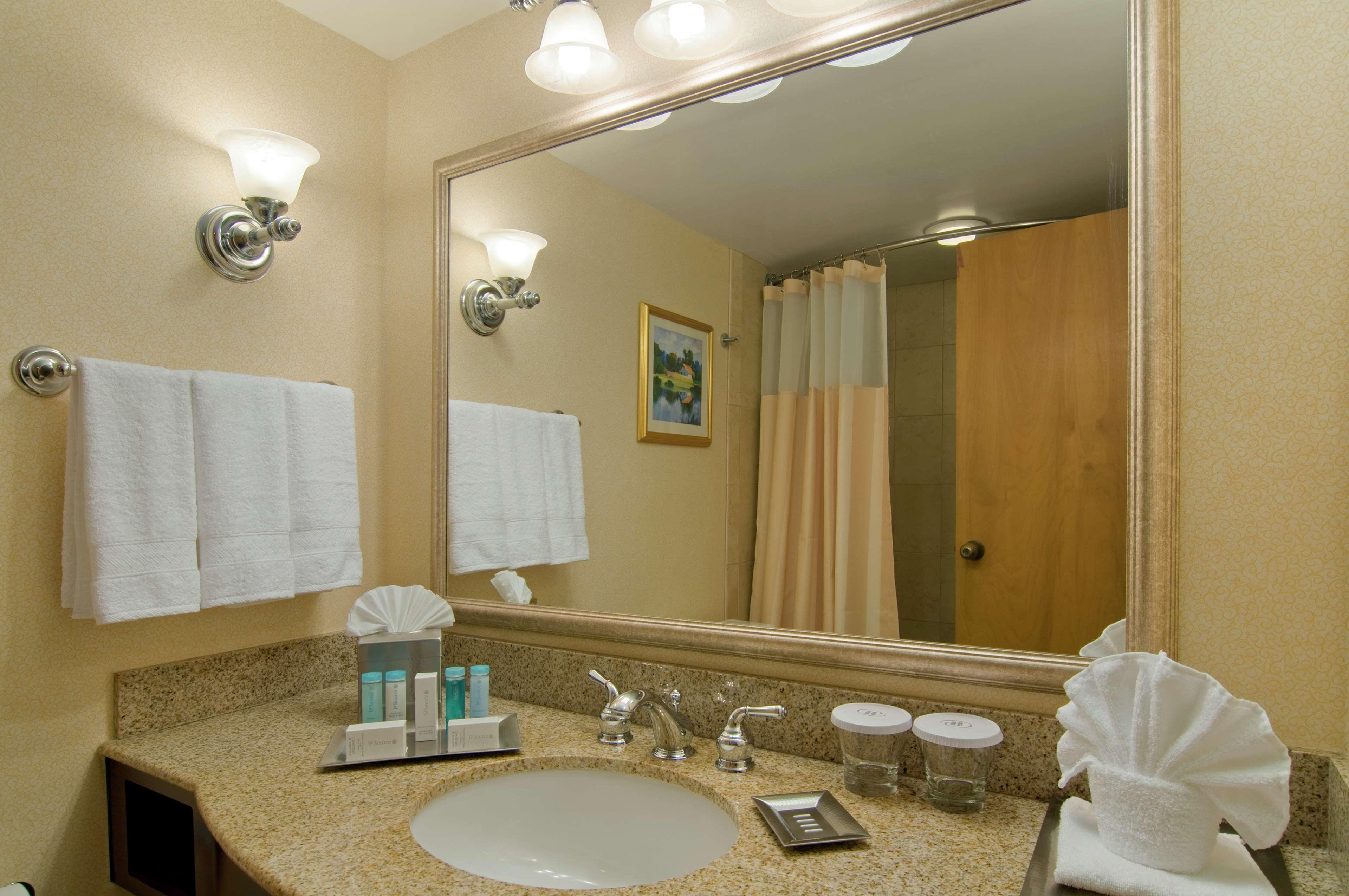Hilton North Raleigh/Midtown